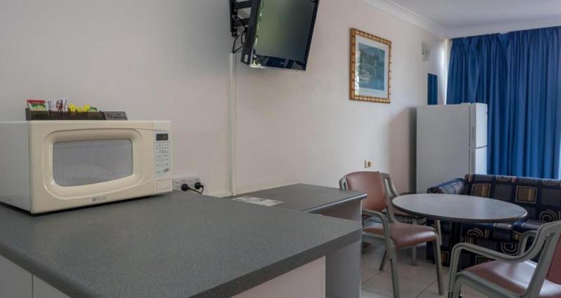 Cairns Holiday Lodge
