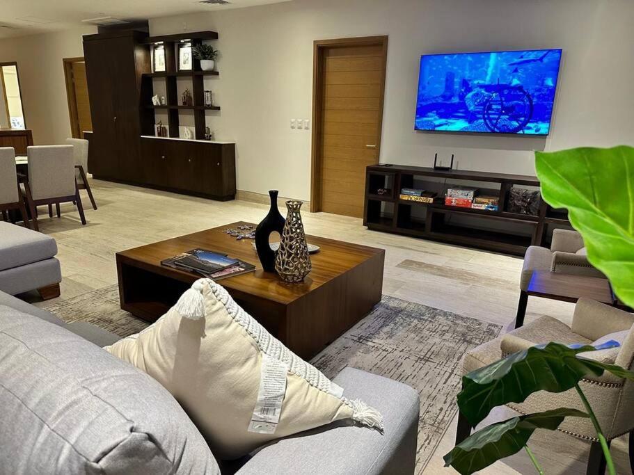 New and spacious apartment in Velamar view 2