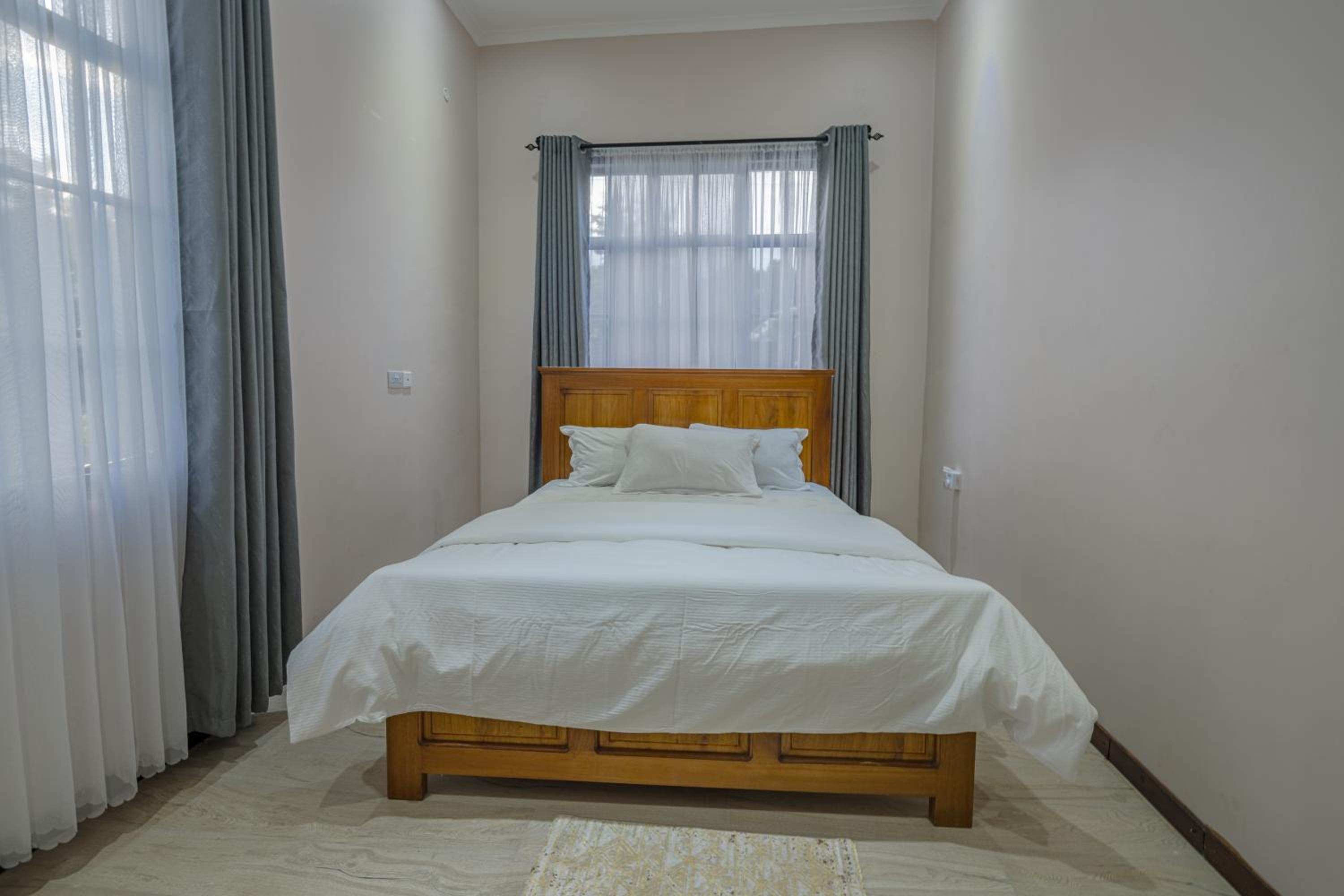 Dawson Homestay
