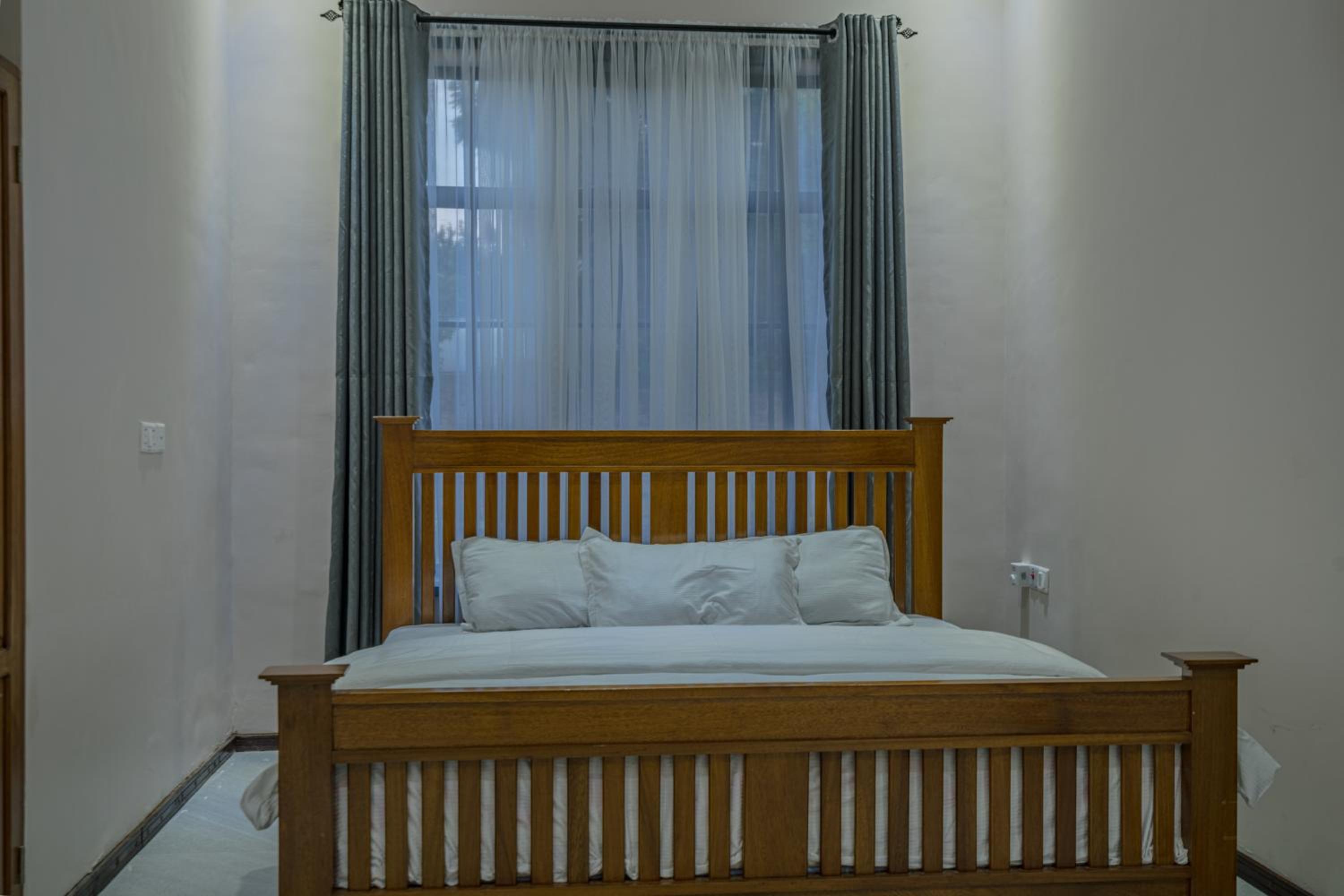 Dawson Homestay
