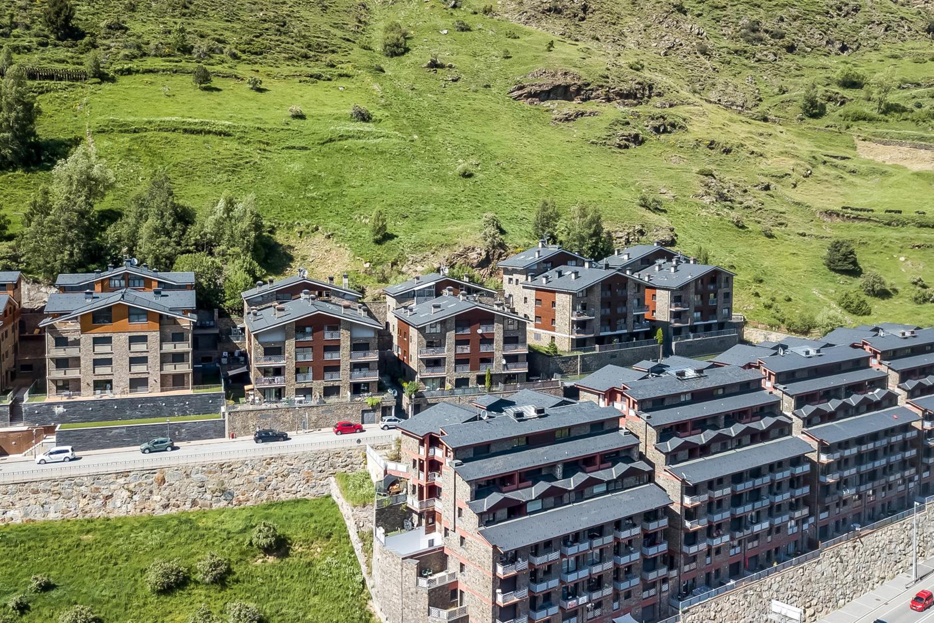 Andorra Ski Studio - 300m El Tarter Lift - Happy Rentals