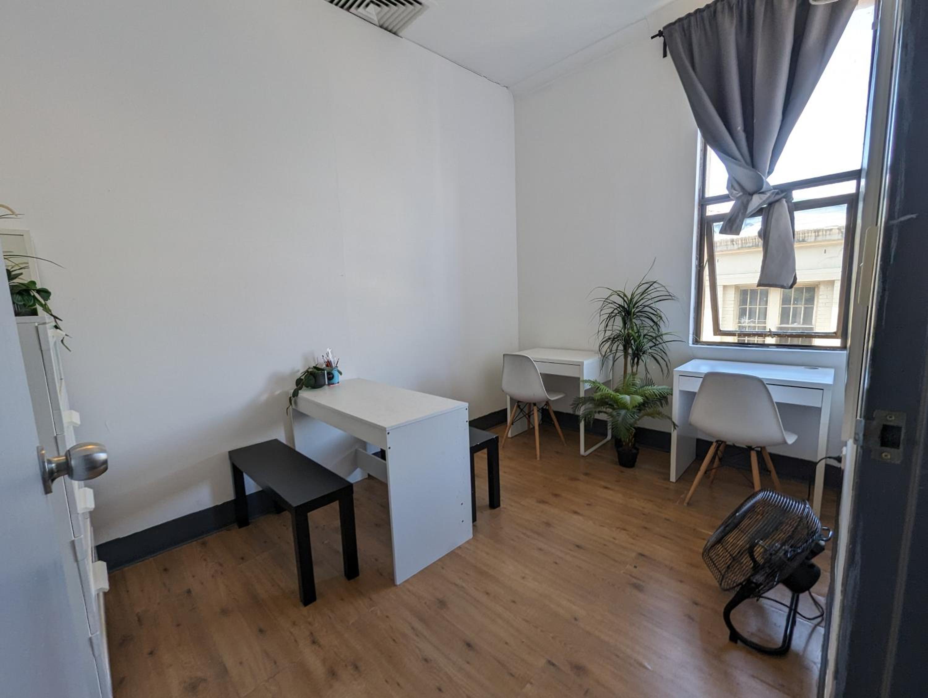 EBS Sydney Hostel