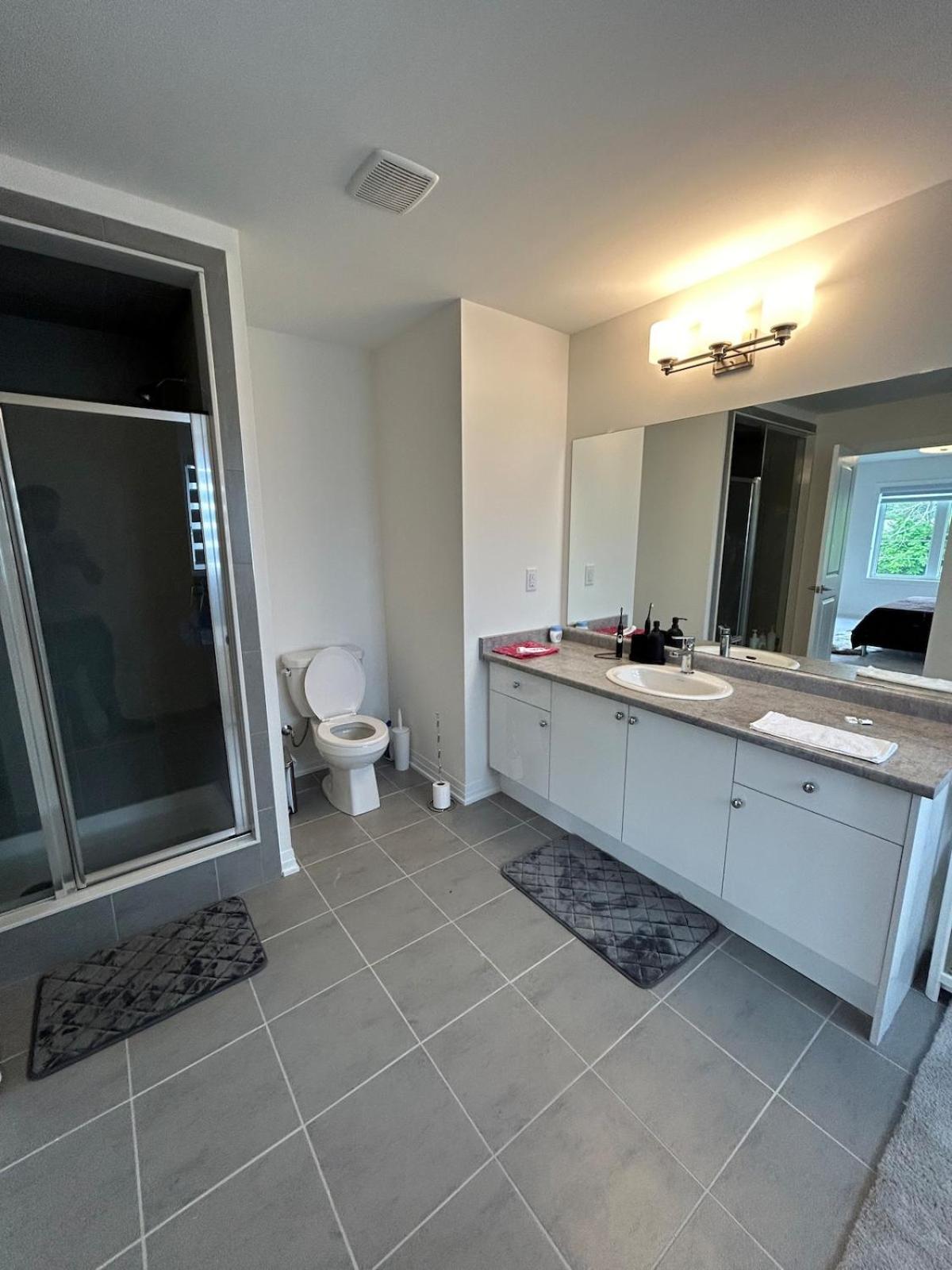 Menoke Modern Family Home with Game Room