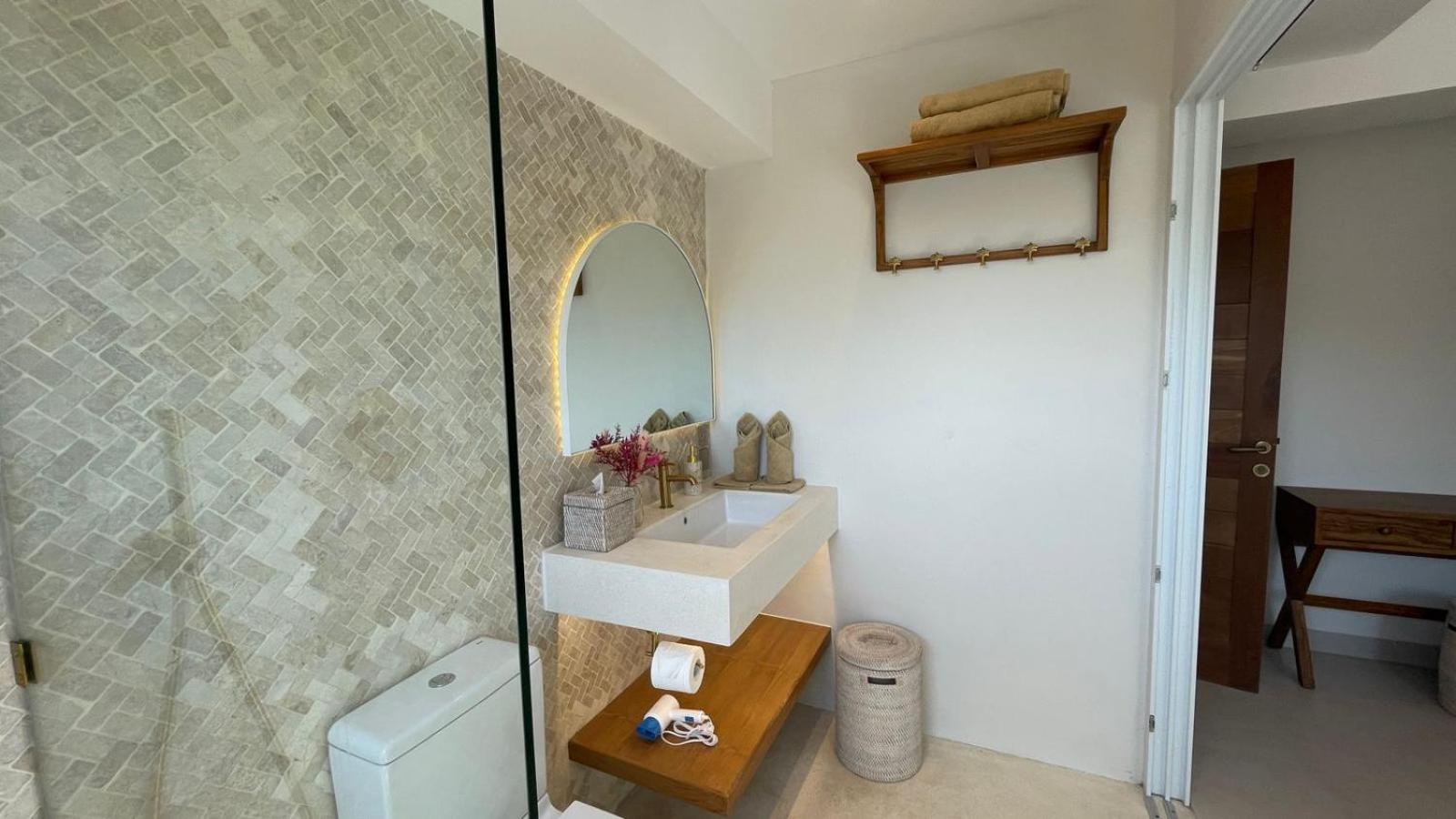 Photo 42