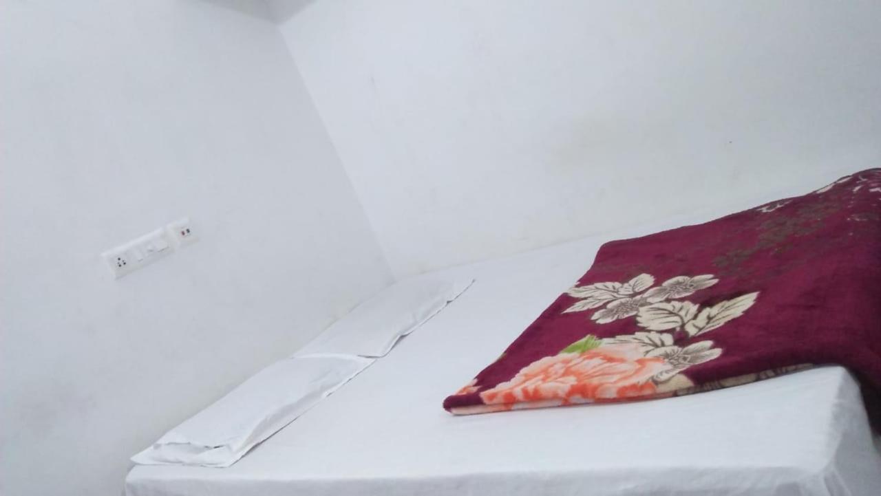 Photo 52