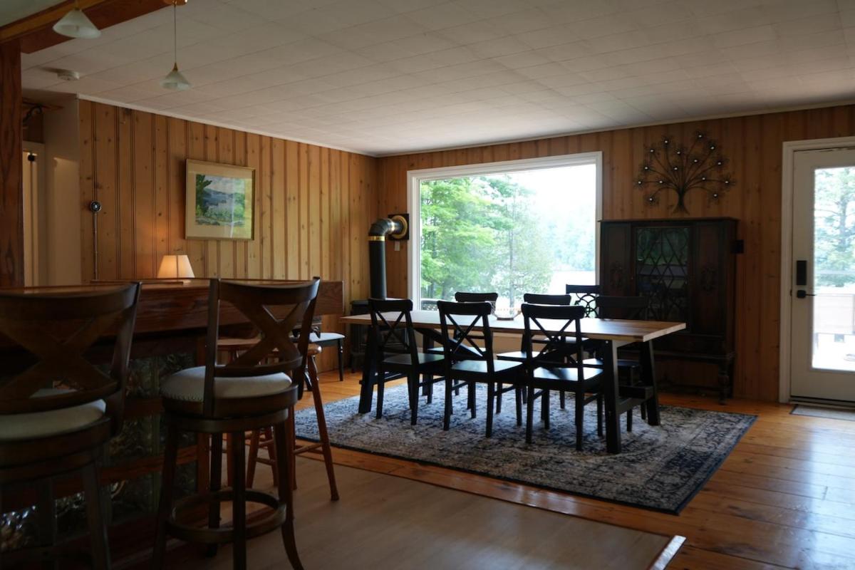Mary Lake Sunset Lodge