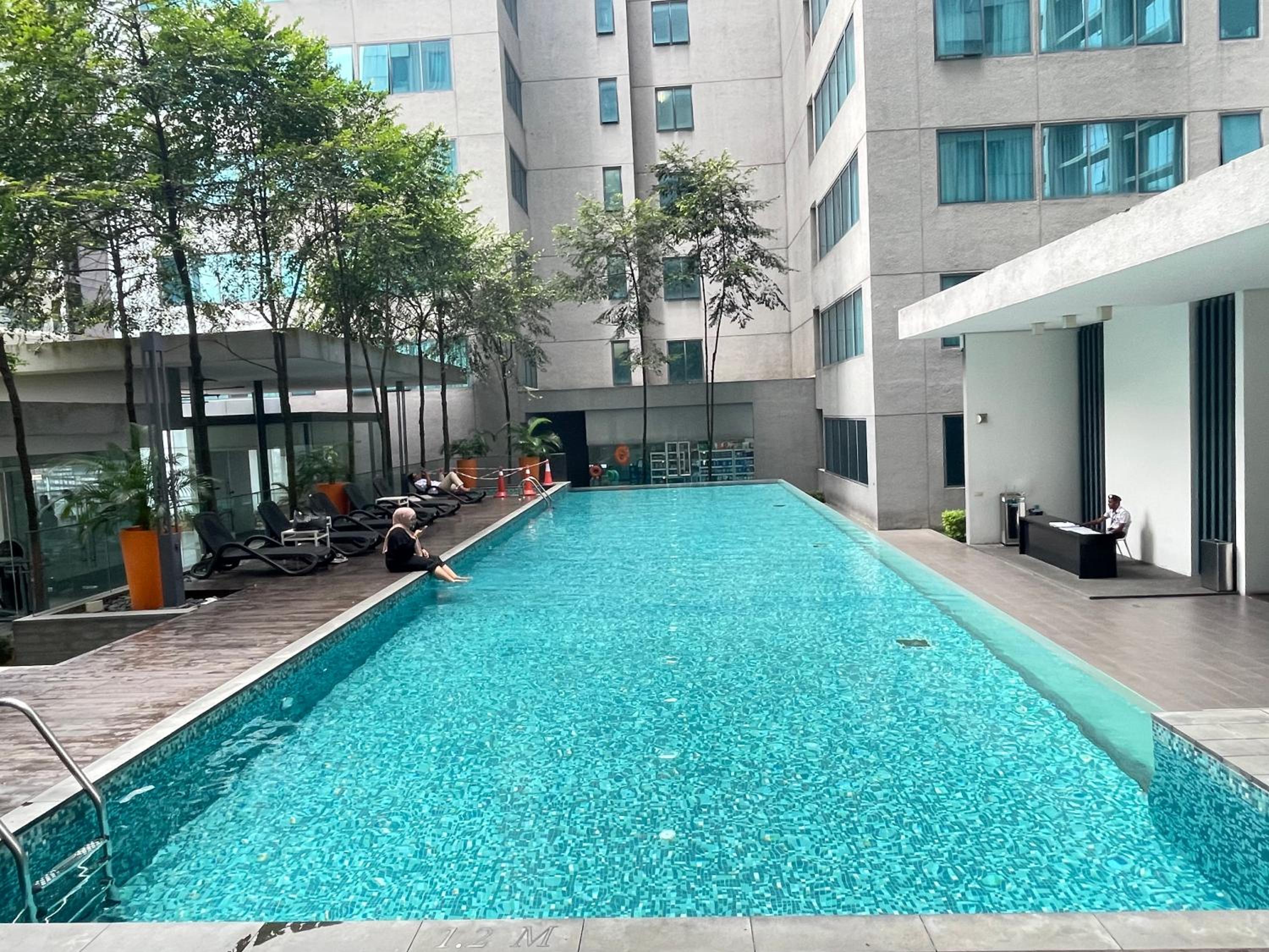 Mercu summer suites By Premium Charter