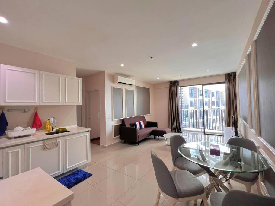 6PX 2BR2BTH, FreeParking Near Central Mall, SOGO & ThemePark photo 4