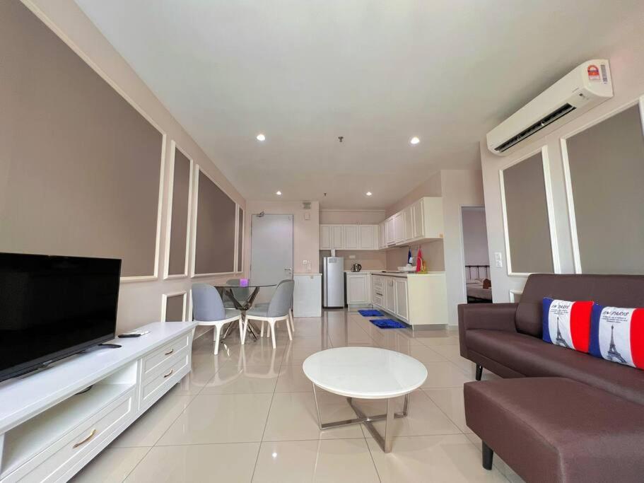 6PX 2BR2BTH, FreeParking Near Central Mall, SOGO & ThemePark photo 3