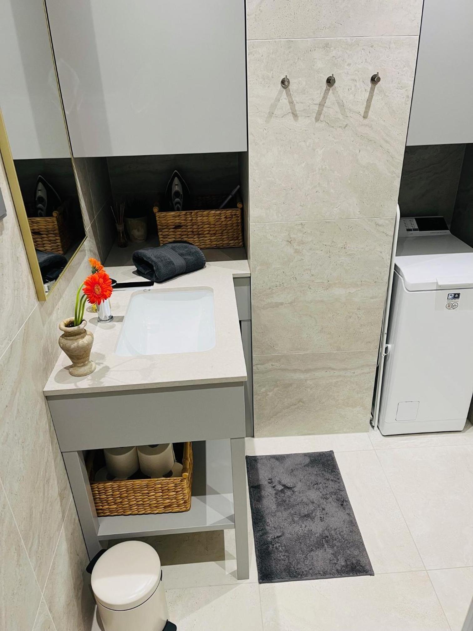 Cozy Apartment in Kadriorg, Tallinn City Centre