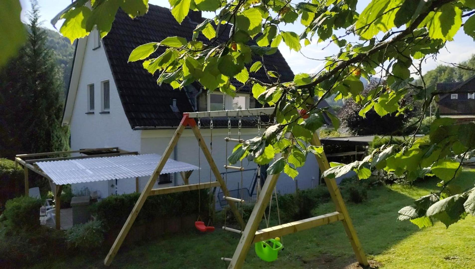 YALET Ferienhaus 2 appartementen vlakbij Willingen