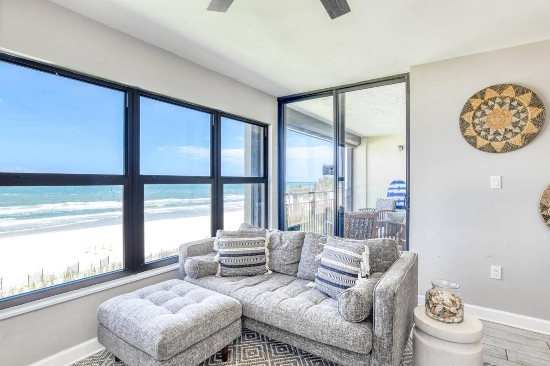 Sand Dollar 306