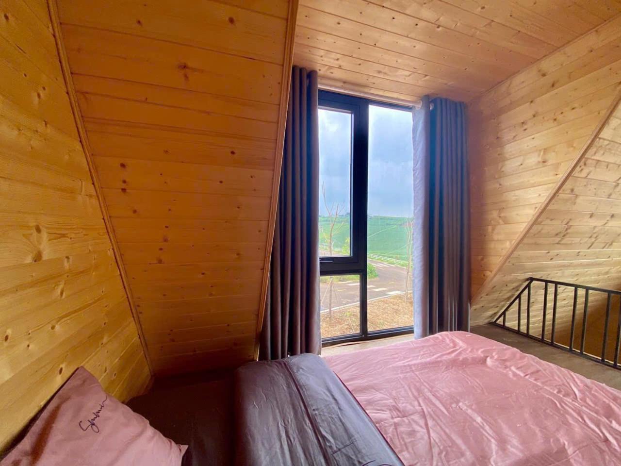Làng OMM Homestay - Venuestay view 3