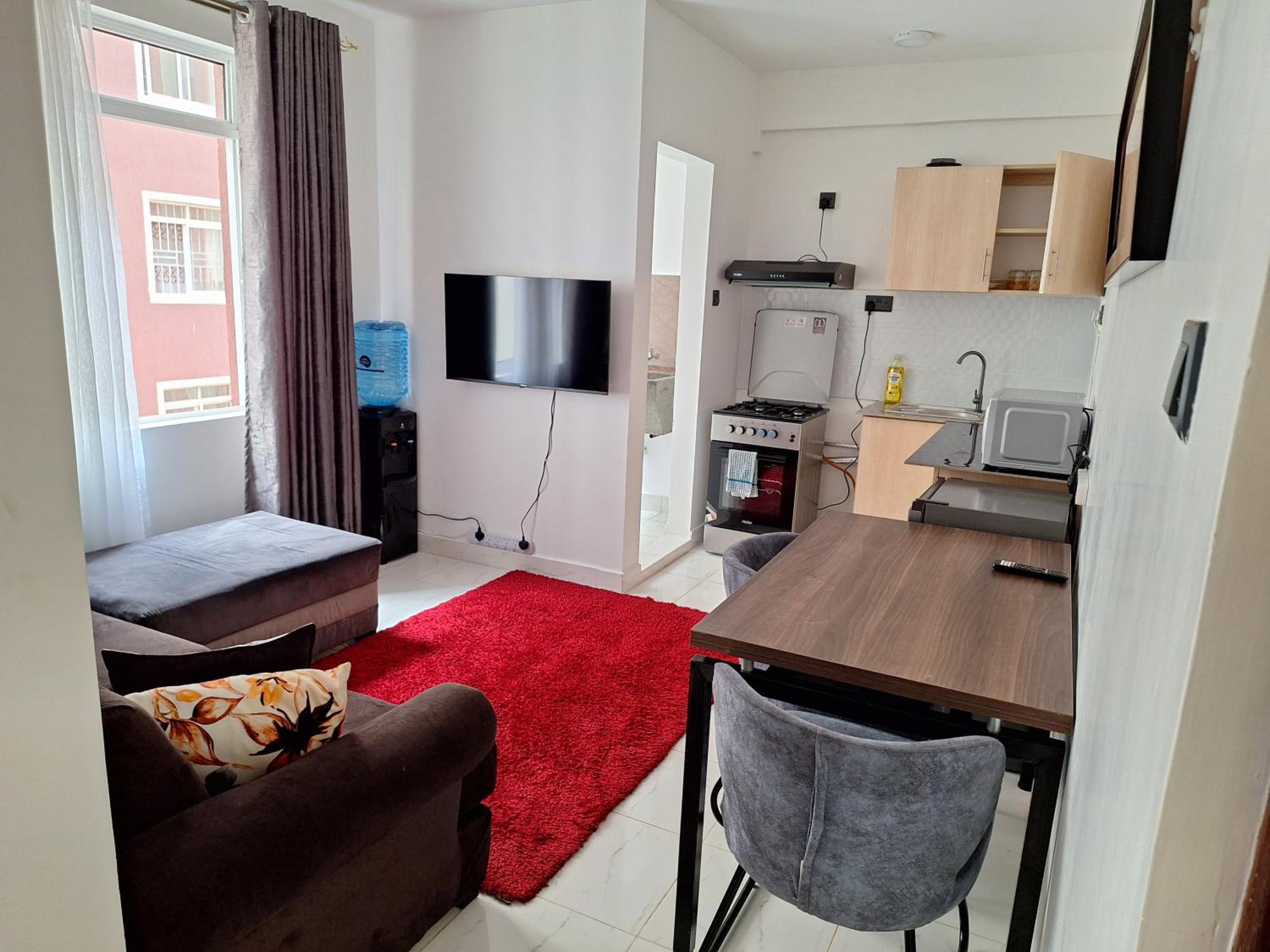 1 Bedroom, Greenzone Apartment Thindigua view 5