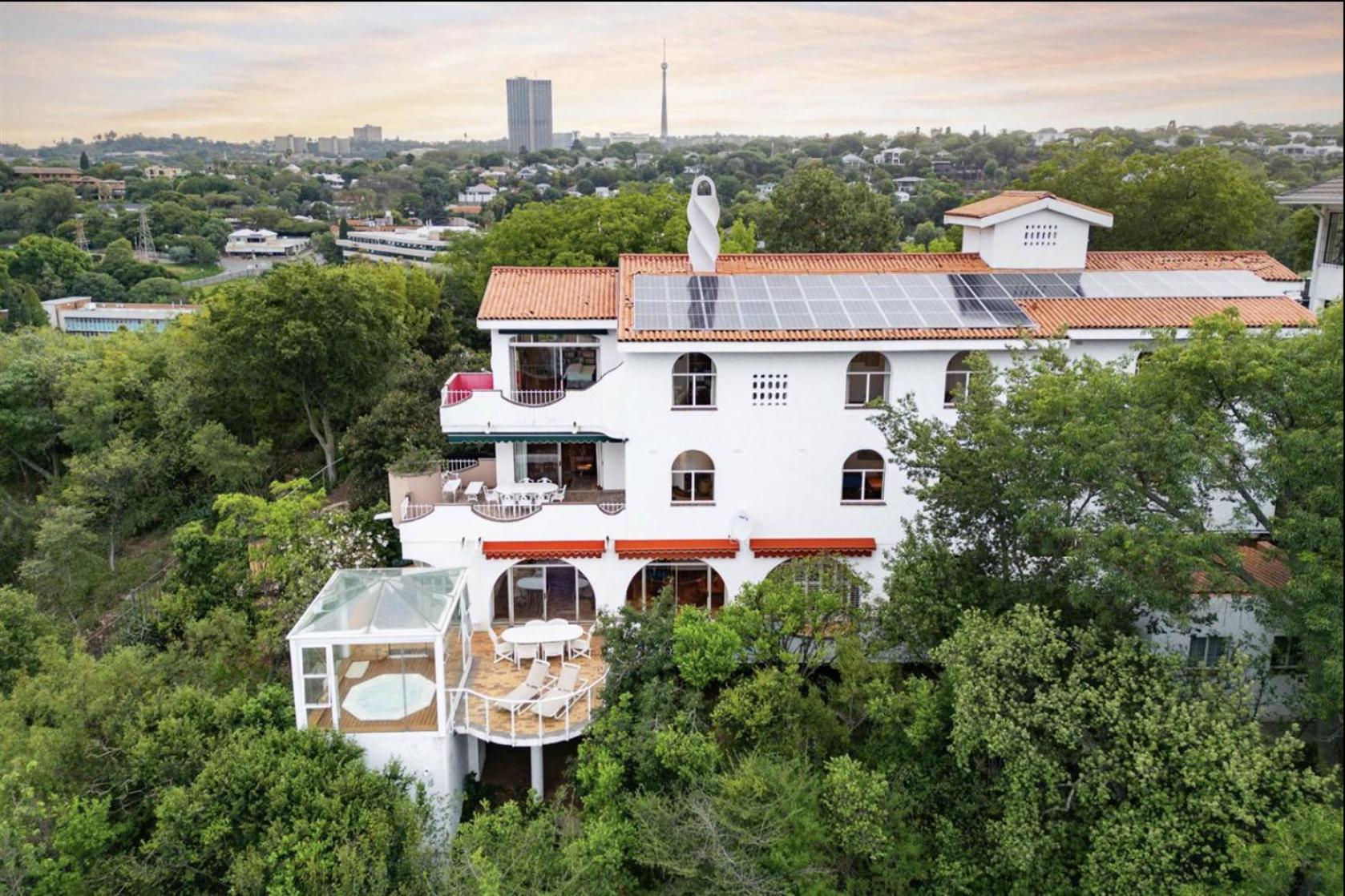 La Casa Blanca - Emmarentia, Johannesburg