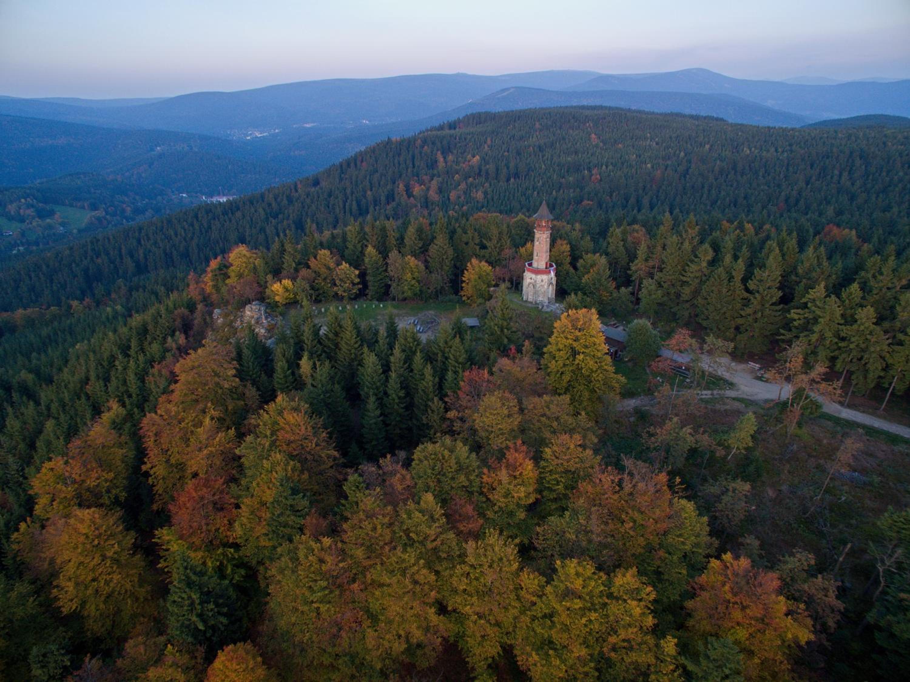 Mountain Apartment Resident - relax s wellness, terasou a soukromou garáží
