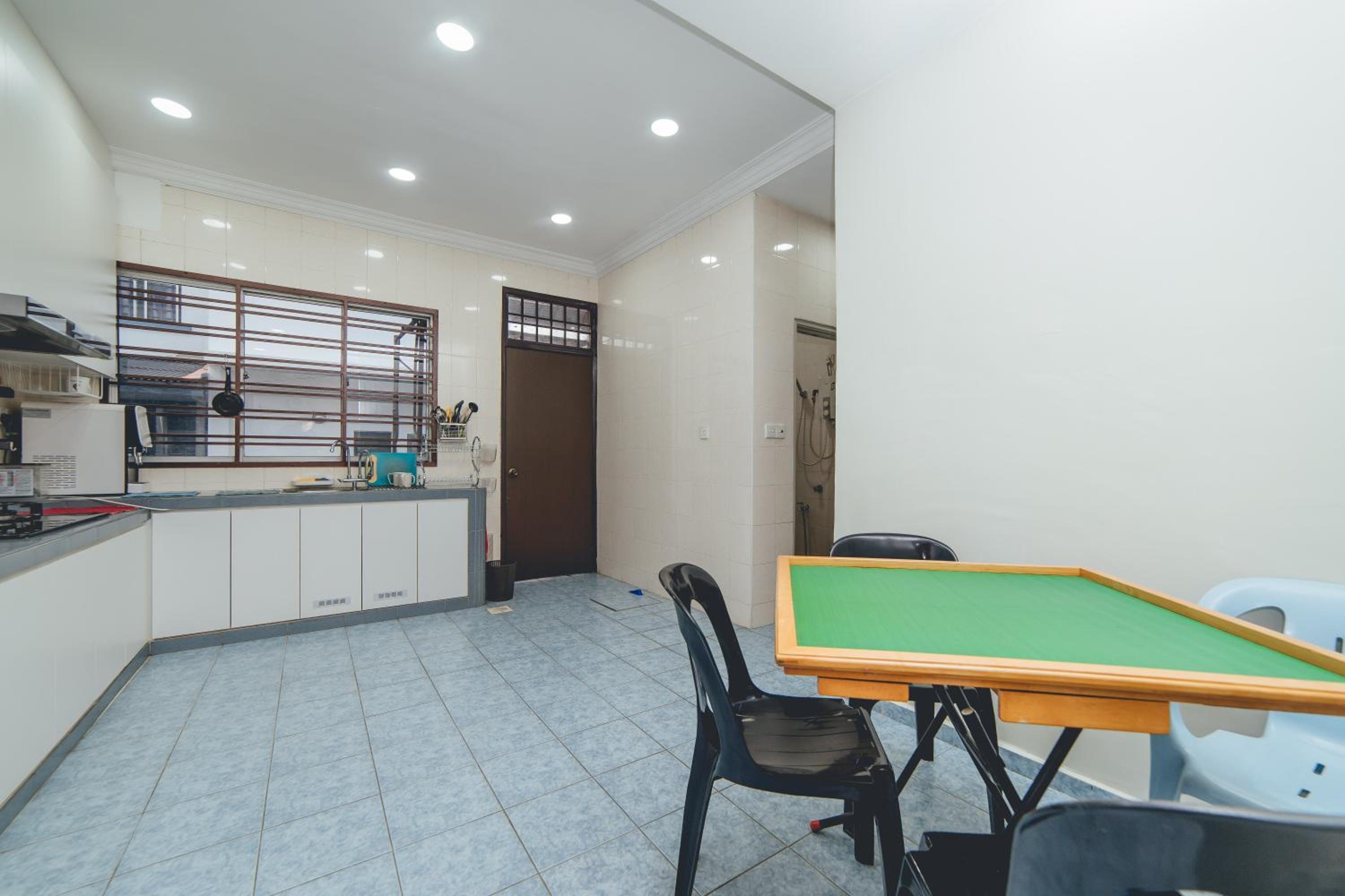 Double Storey Setia Indah Chill Homestay nr Austin by Our Stay