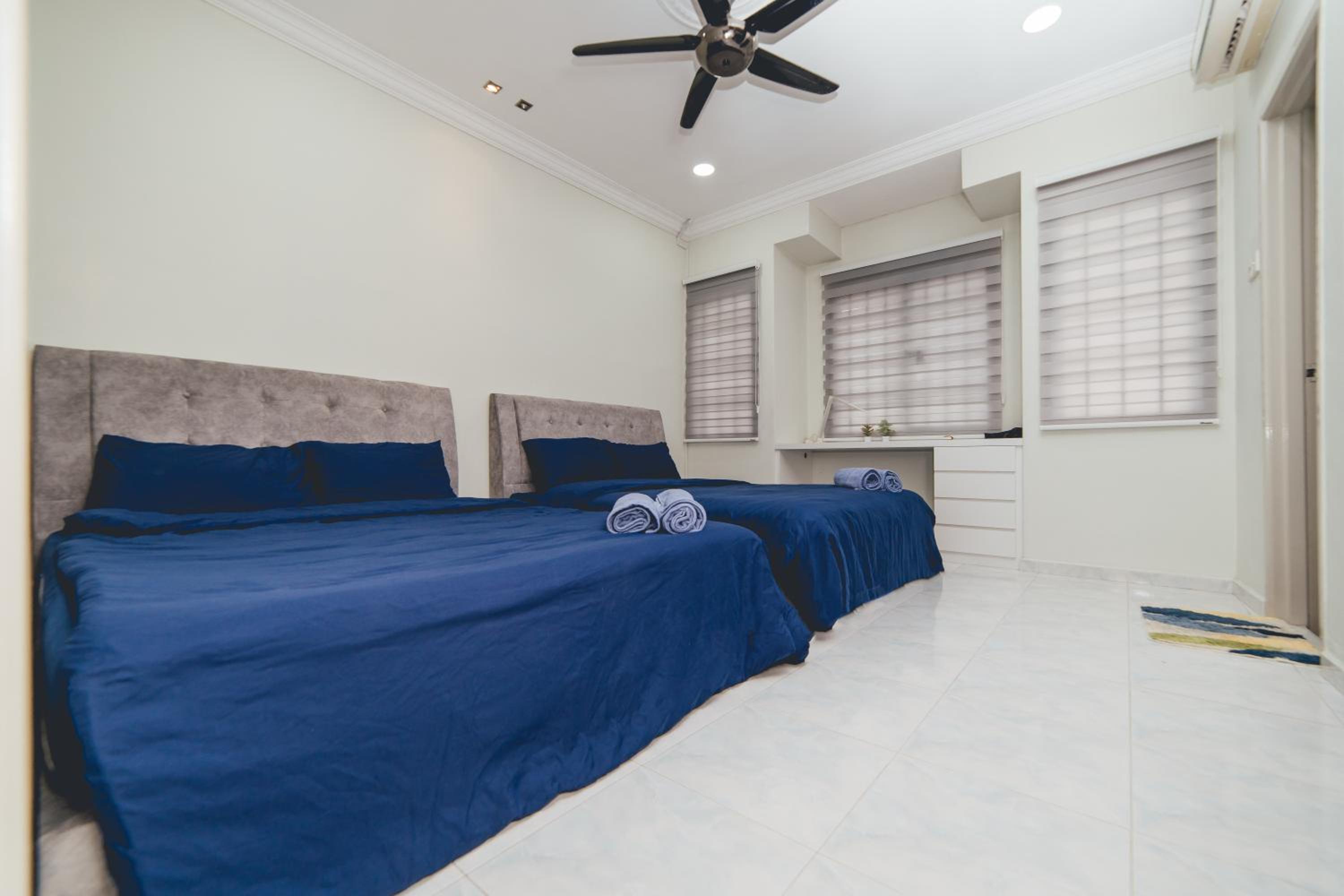 Double Storey Setia Indah Chill Homestay nr Austin by Our Stay