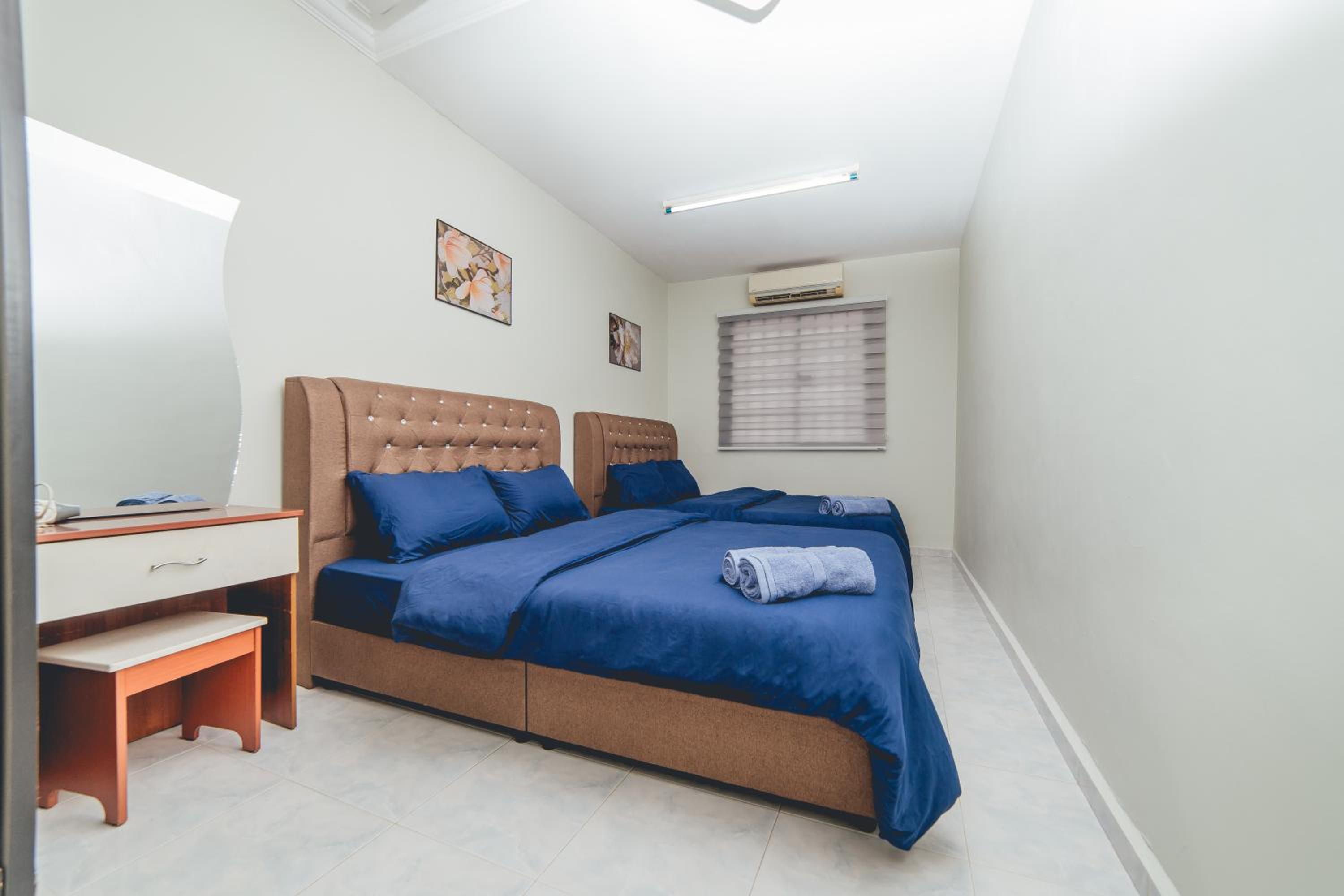 Double Storey Setia Indah Chill Homestay nr Austin by Our Stay