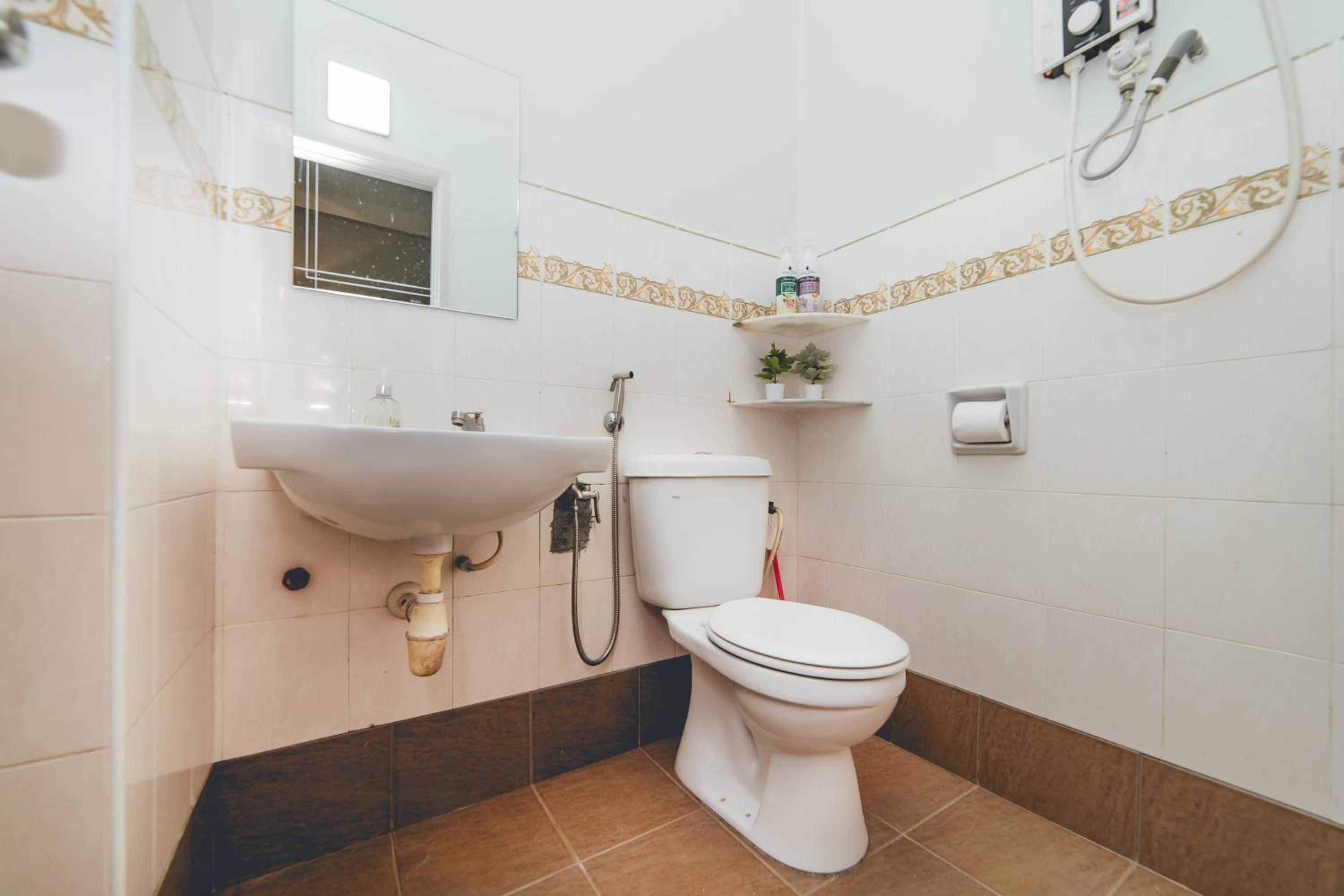 Double Storey Setia Indah Chill Homestay nr Austin by Our Stay
