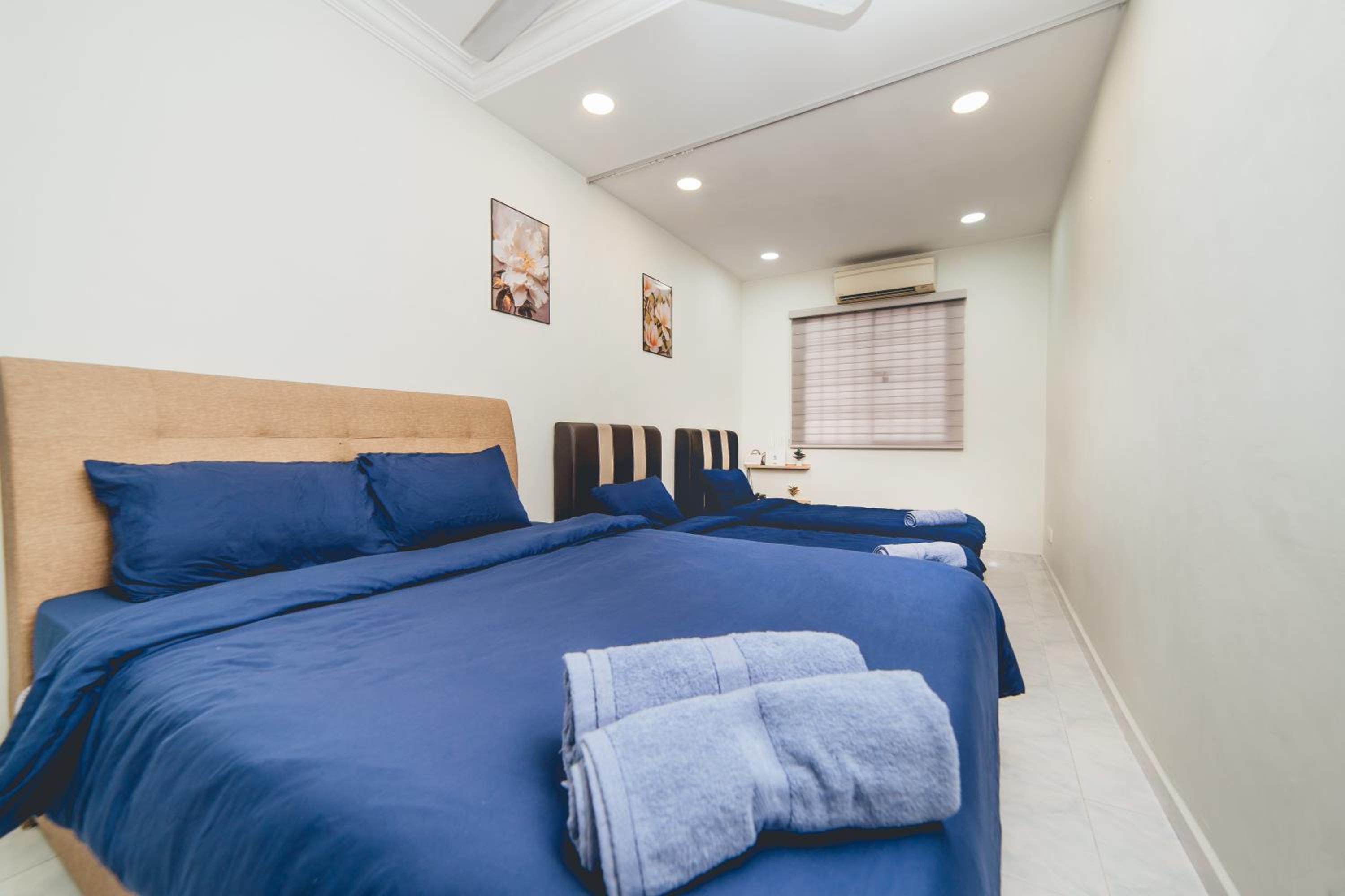 Double Storey Setia Indah Chill Homestay nr Austin by Our Stay