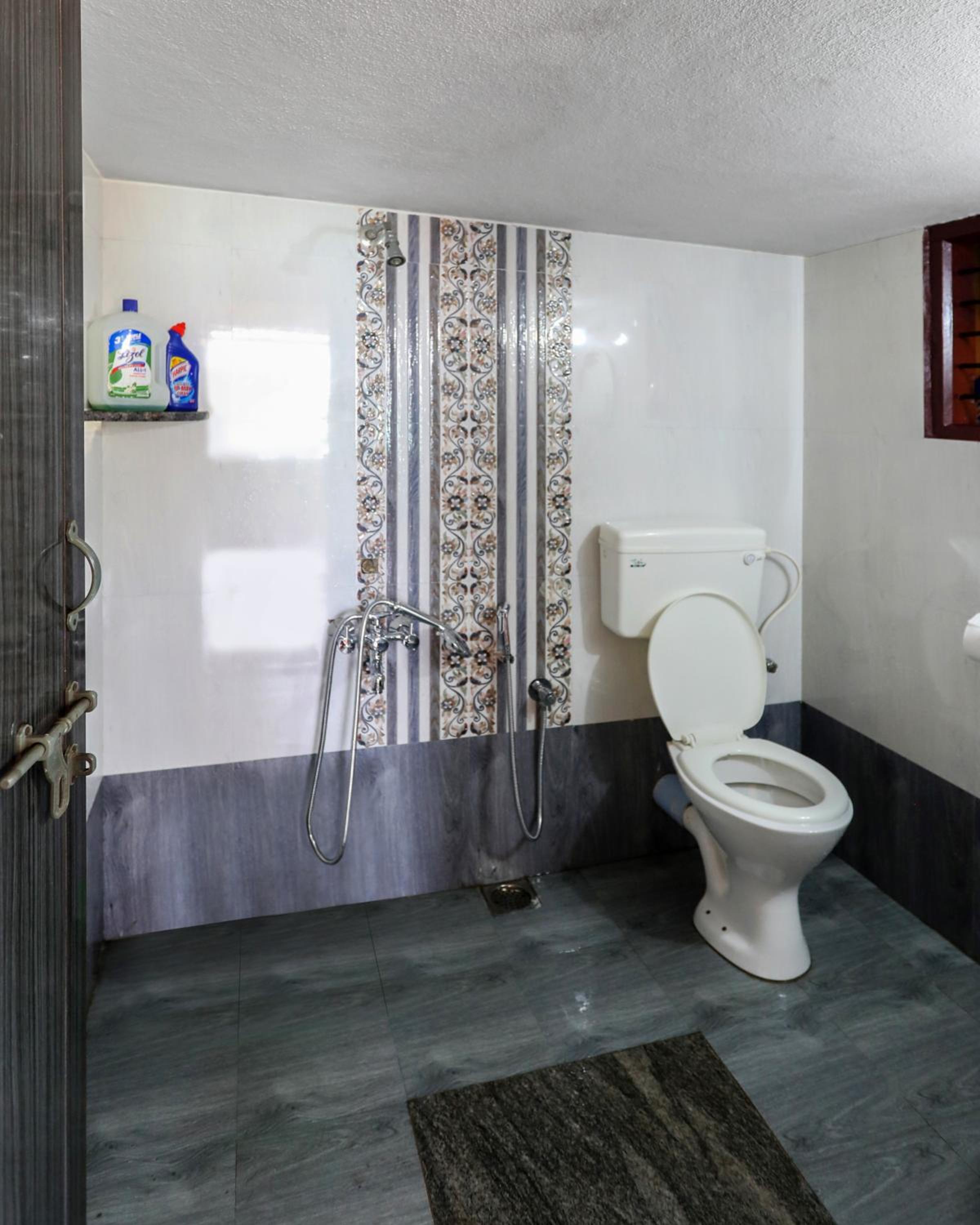 The Penthouse at Roy Mansion - Janthra, Belman view 5