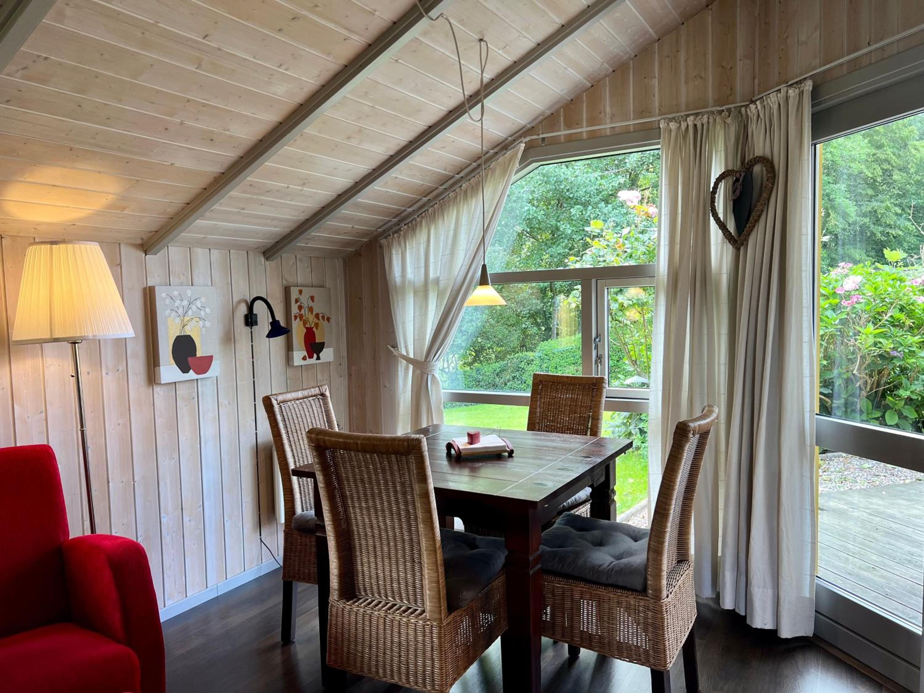 Das kleine gelbe Ferienhaus