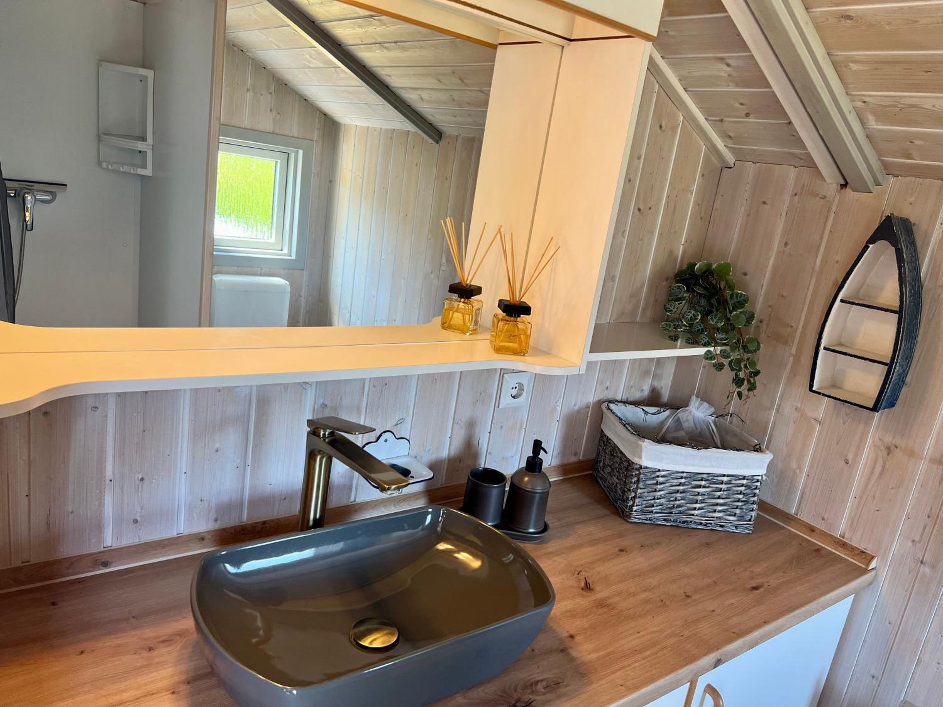Das kleine gelbe Ferienhaus