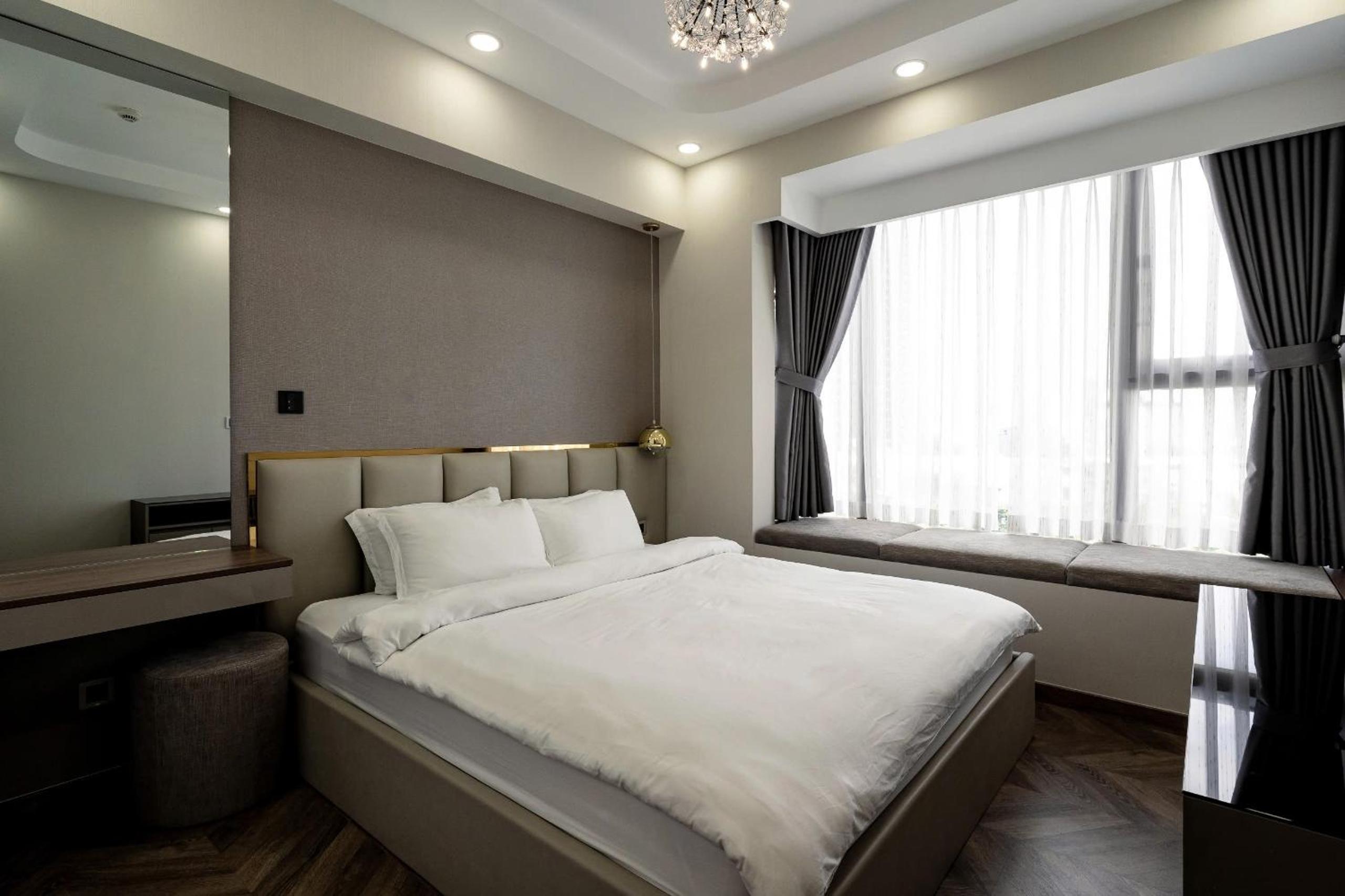 Midtown Premium Apartments