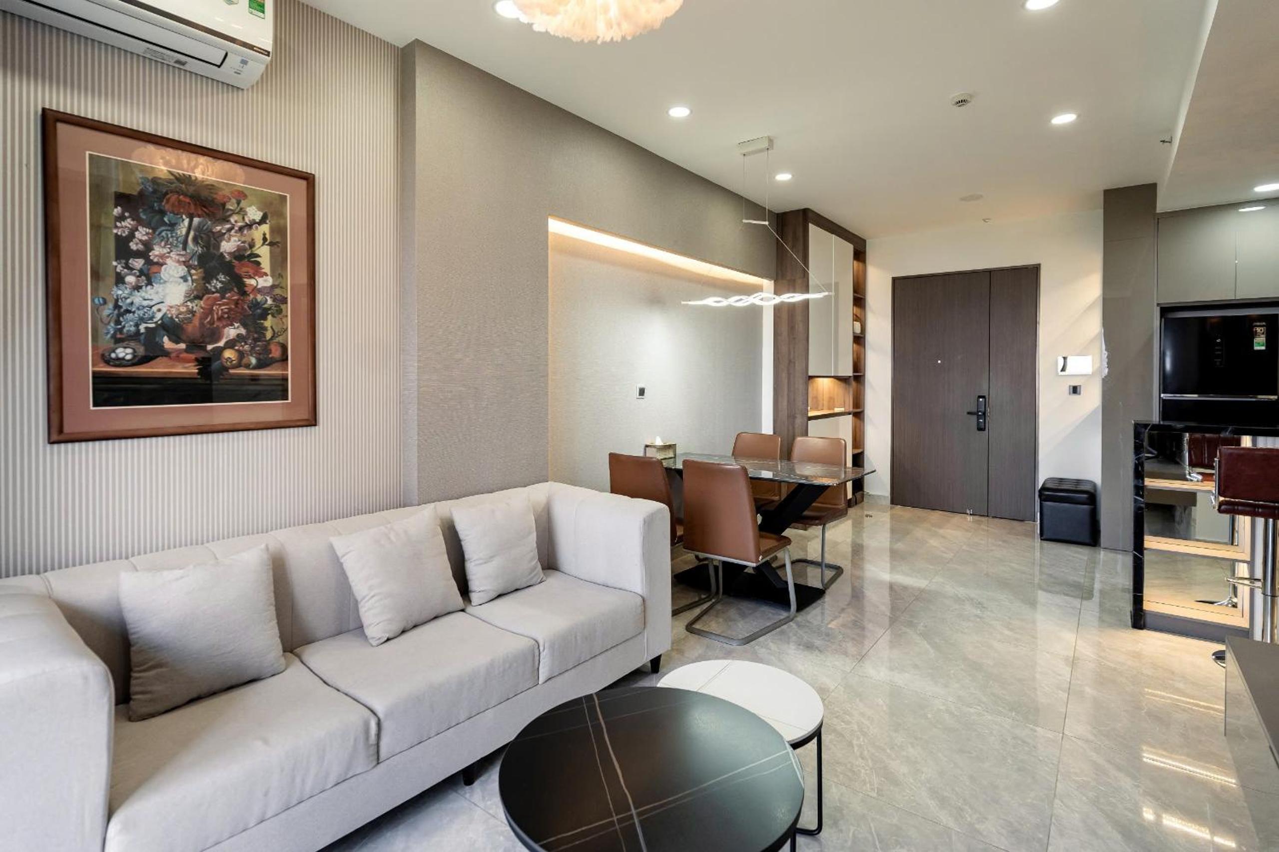 Midtown Premium Apartments