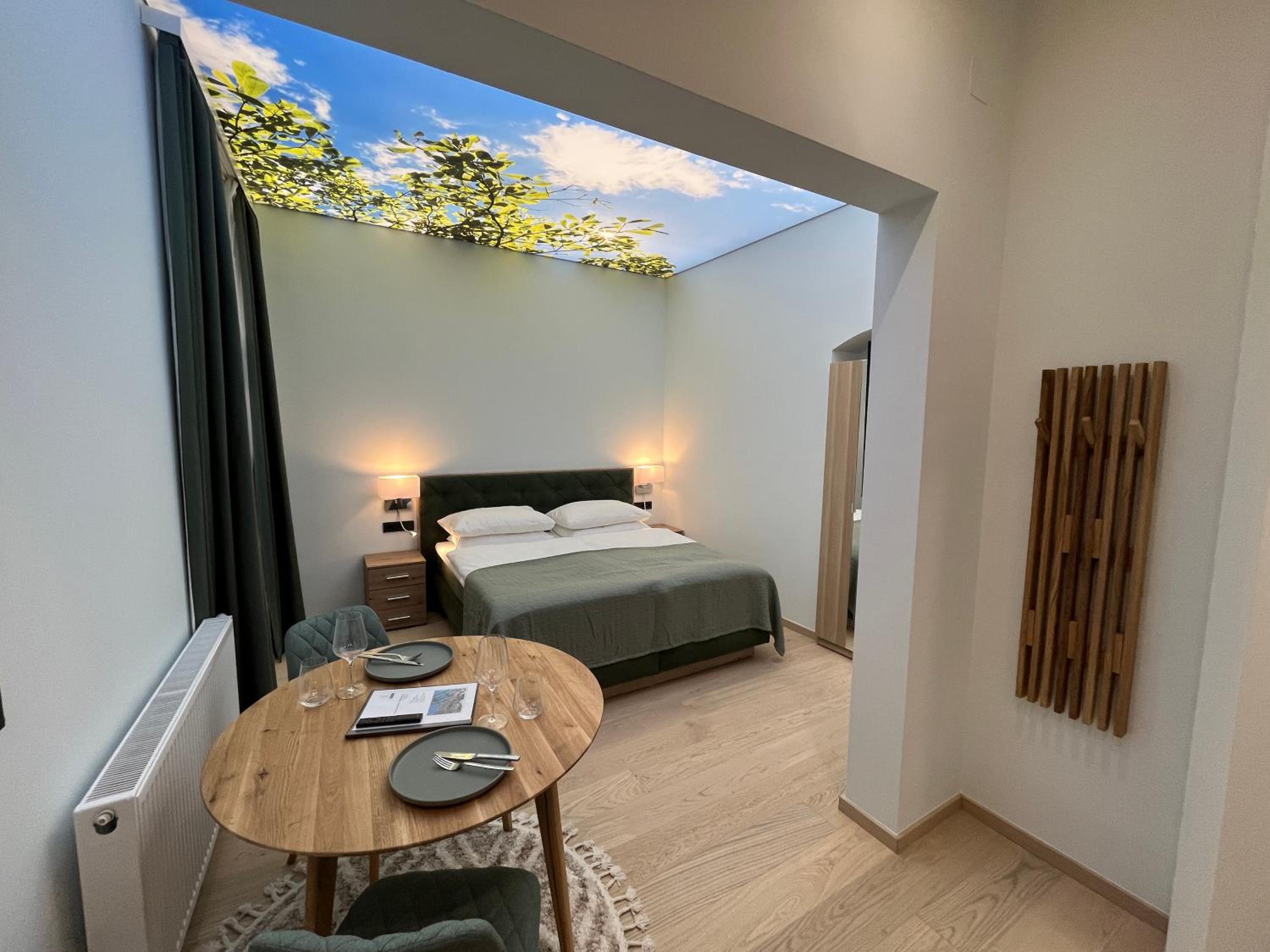 Street Living Hotel - Apartments
