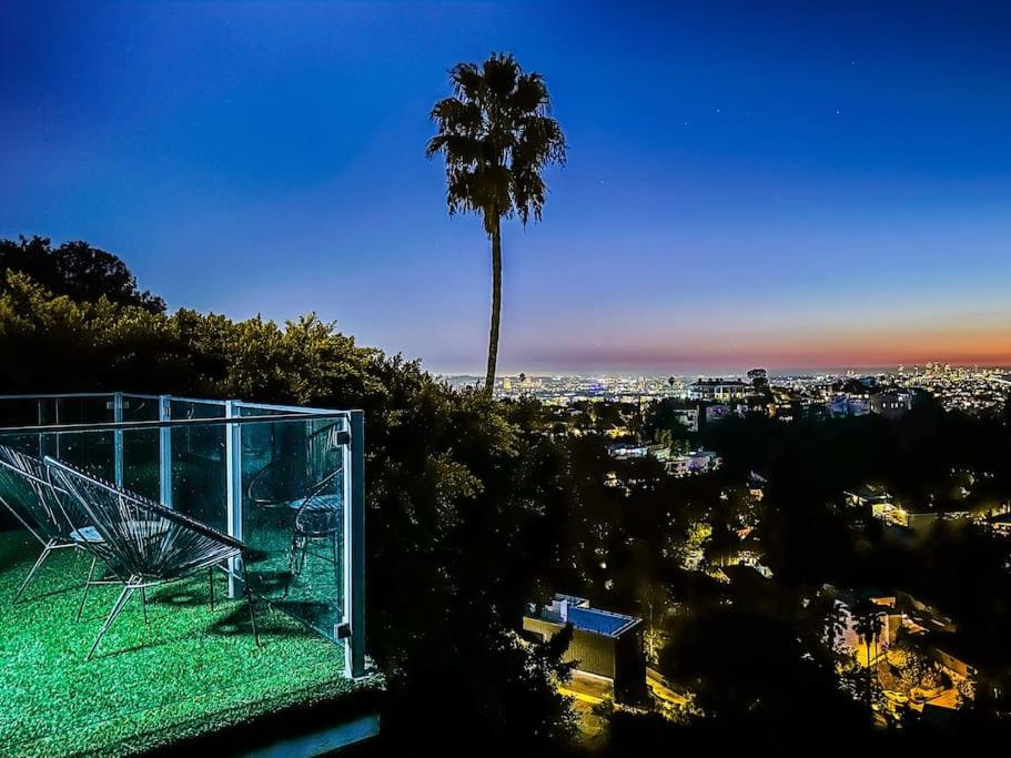 Stunning Views Hollywood Hills Lux Living