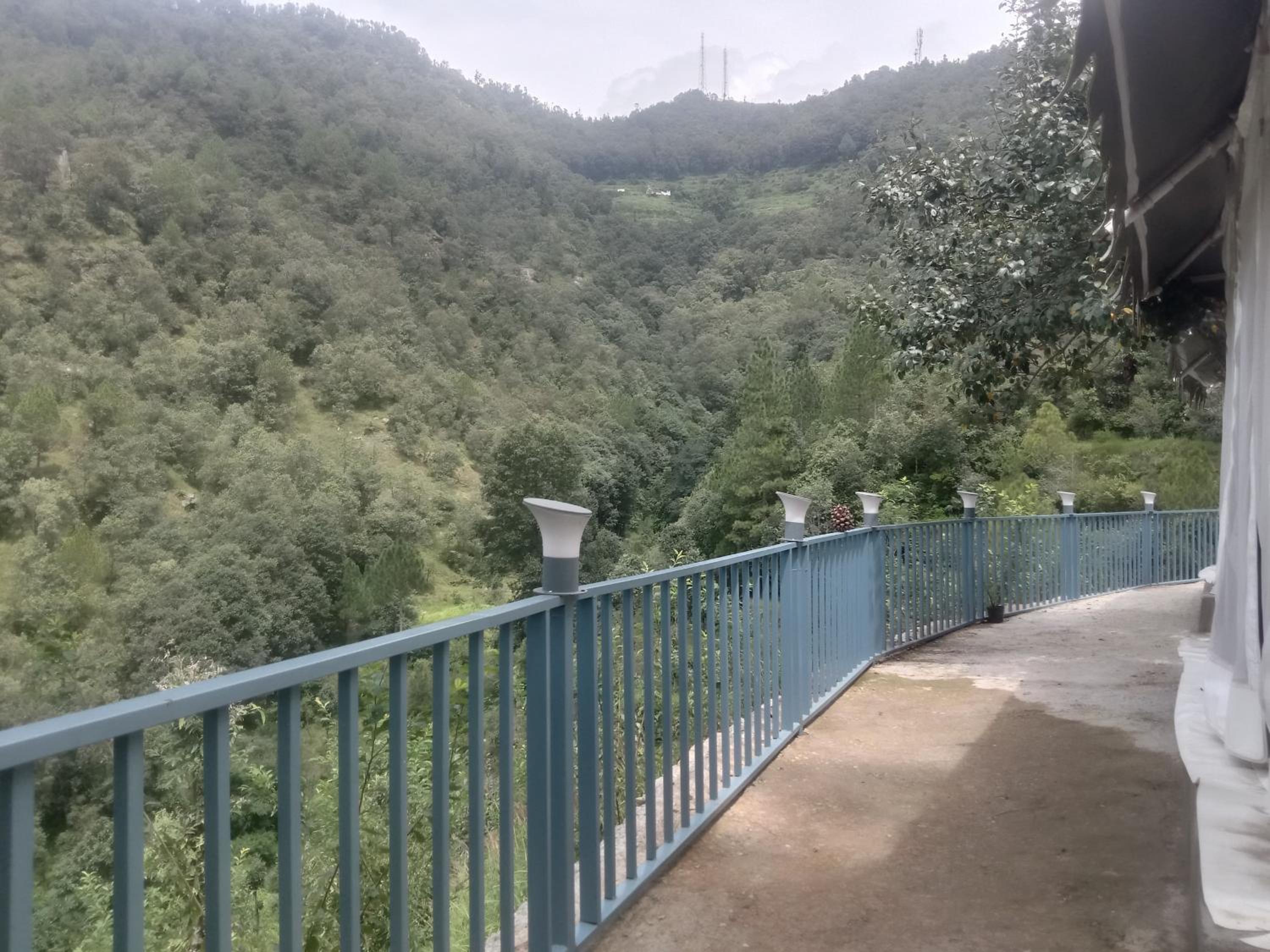 Saanidhya Mountain Camps - Himalayan Trails with Star Gazing and Bird Watching in Mukhteshwar