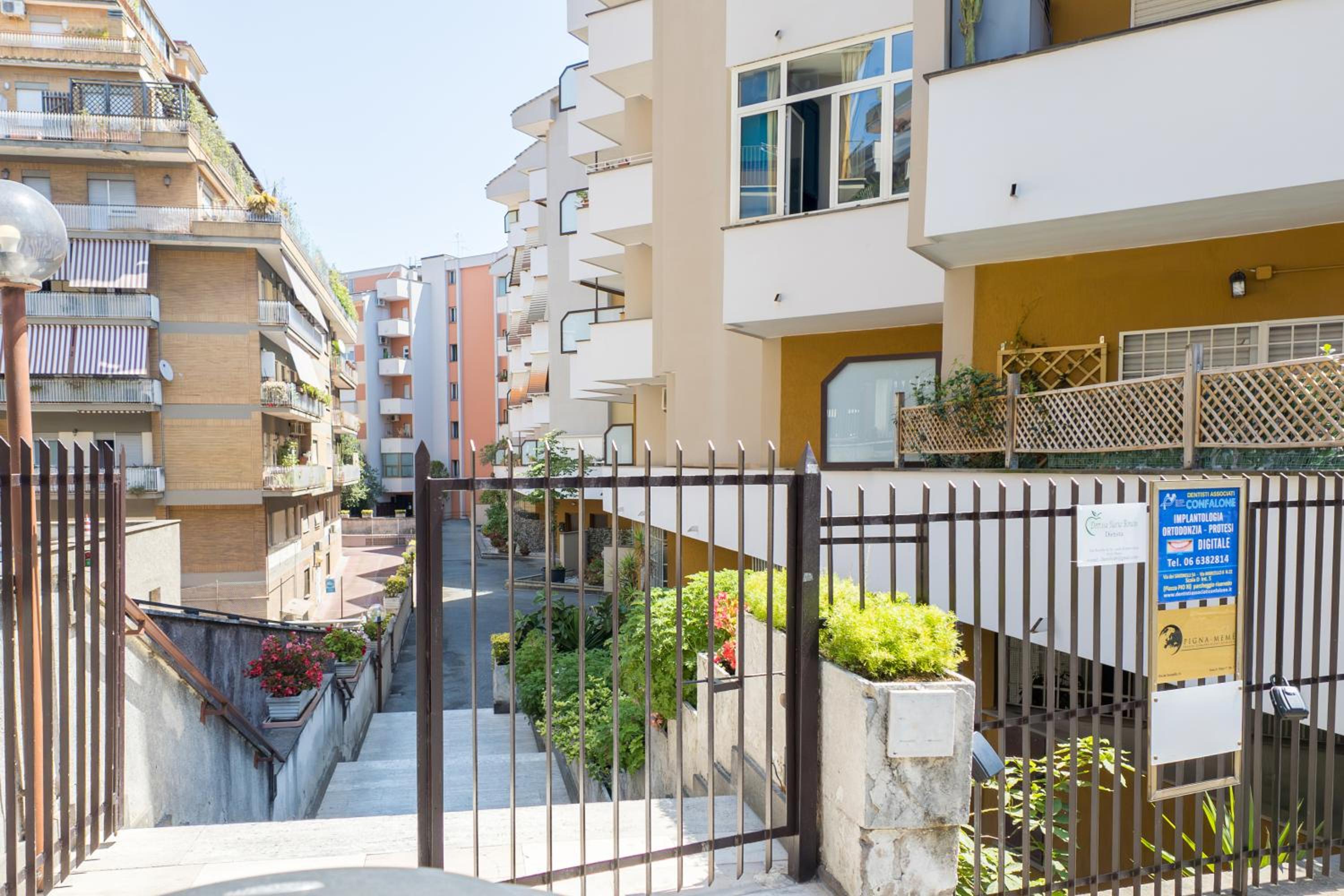 Elegant Hideaway Steps from St Peter