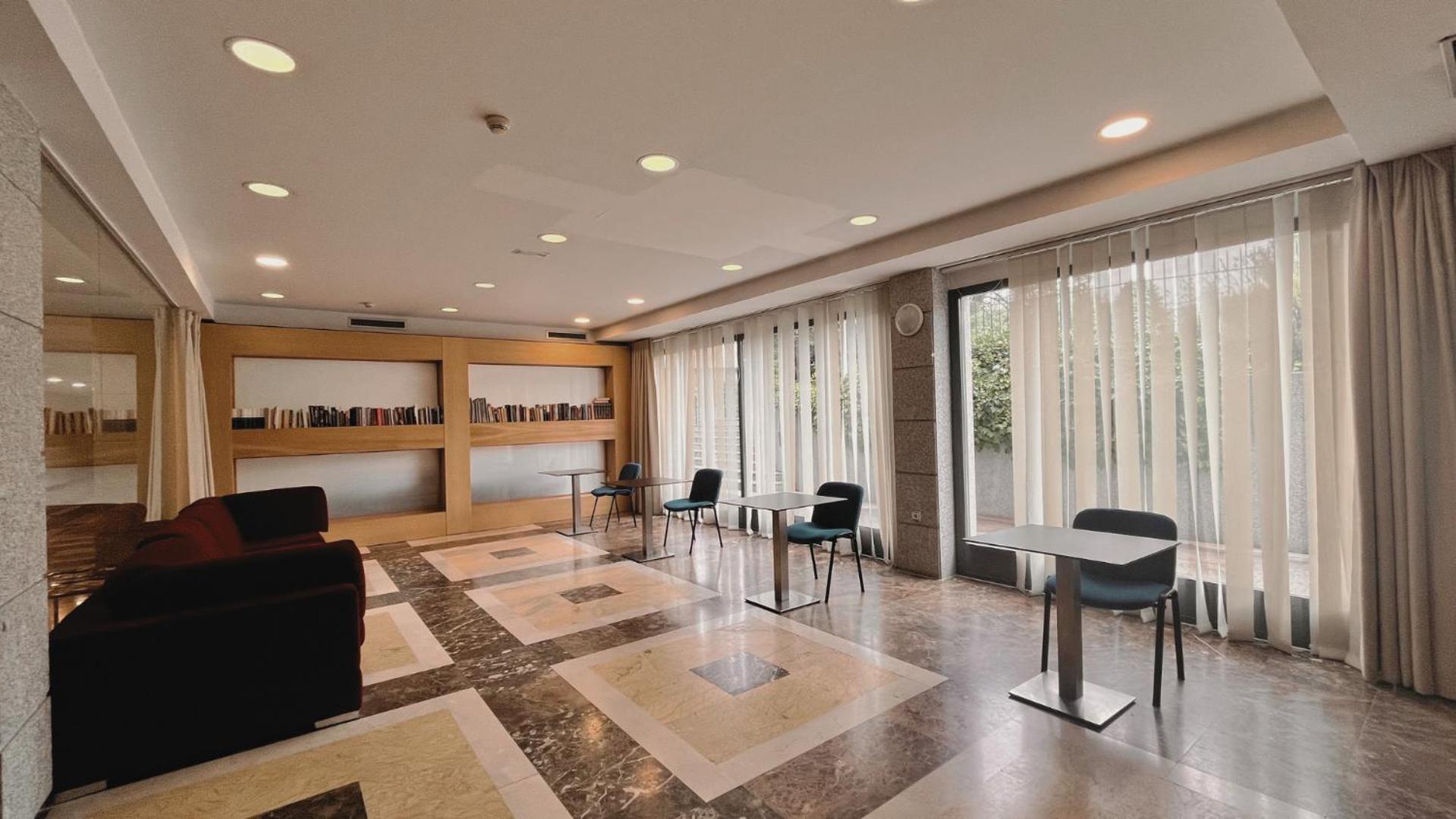 Las Rozas de Madrid Vacations - Hotel-Apartamentos Tartesos - Property Image 3