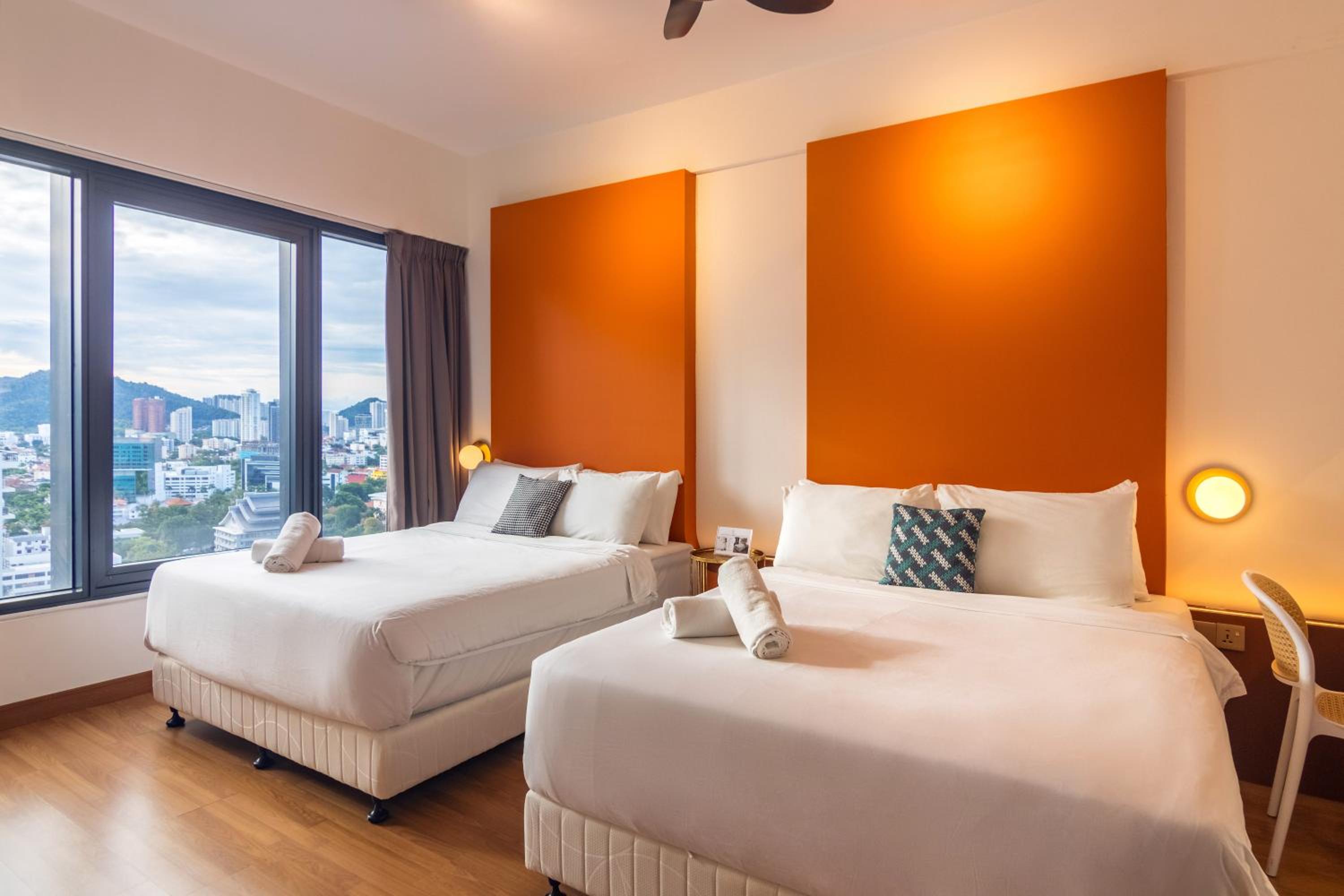 Georgetown Tropicana 218 by Airlevate Suites photo 2