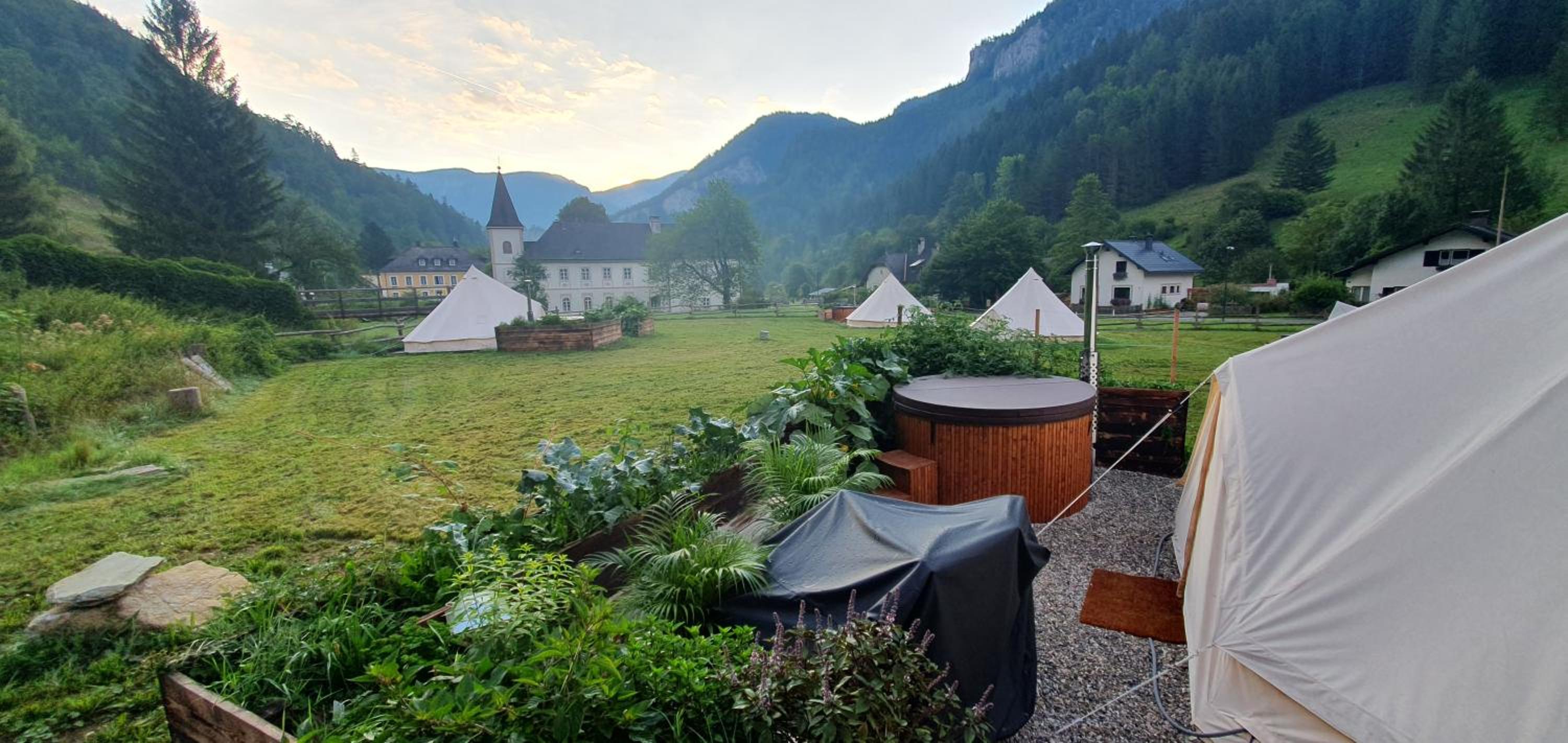 Wild Glamping in the Vienna Alps
