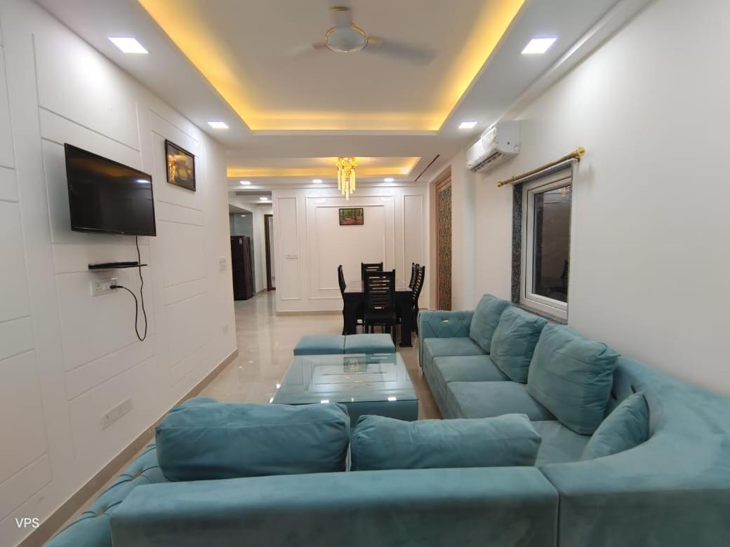 Namastey Homes 3 BHK Service Apartment , Near Max Saket, Delhi view 3