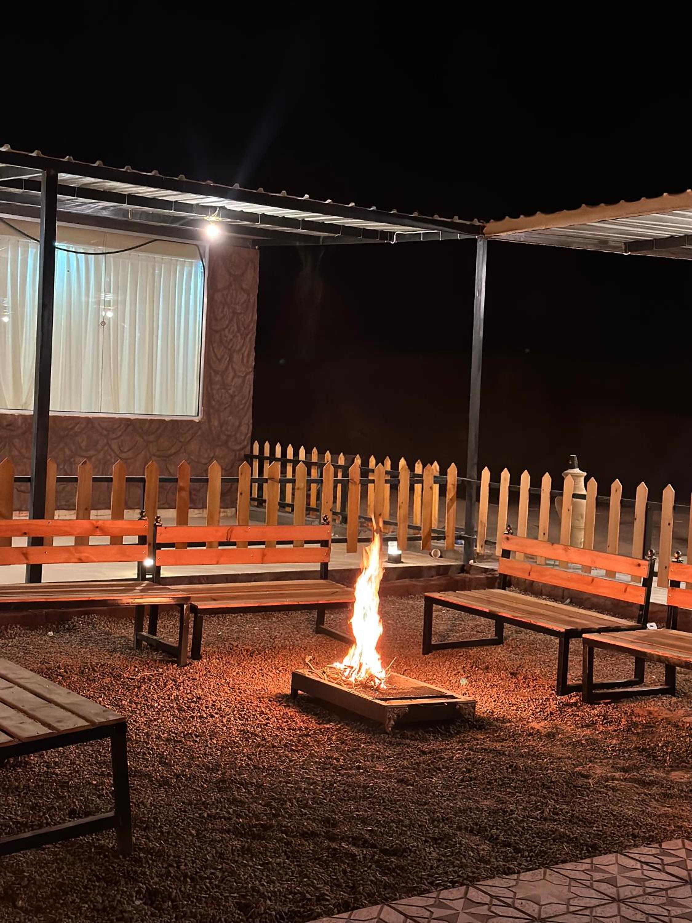 RUM VICTORIA lUXURY CAMP view 4
