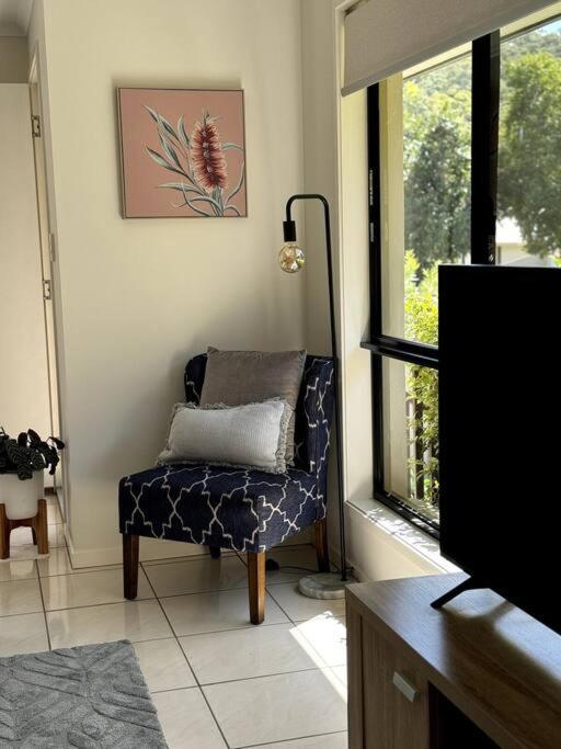 Chic 3-Bedroom Duplex, air-con, pet friendly