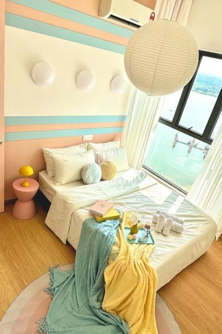 Dooga Ins-Macaron Cafe' Seaview