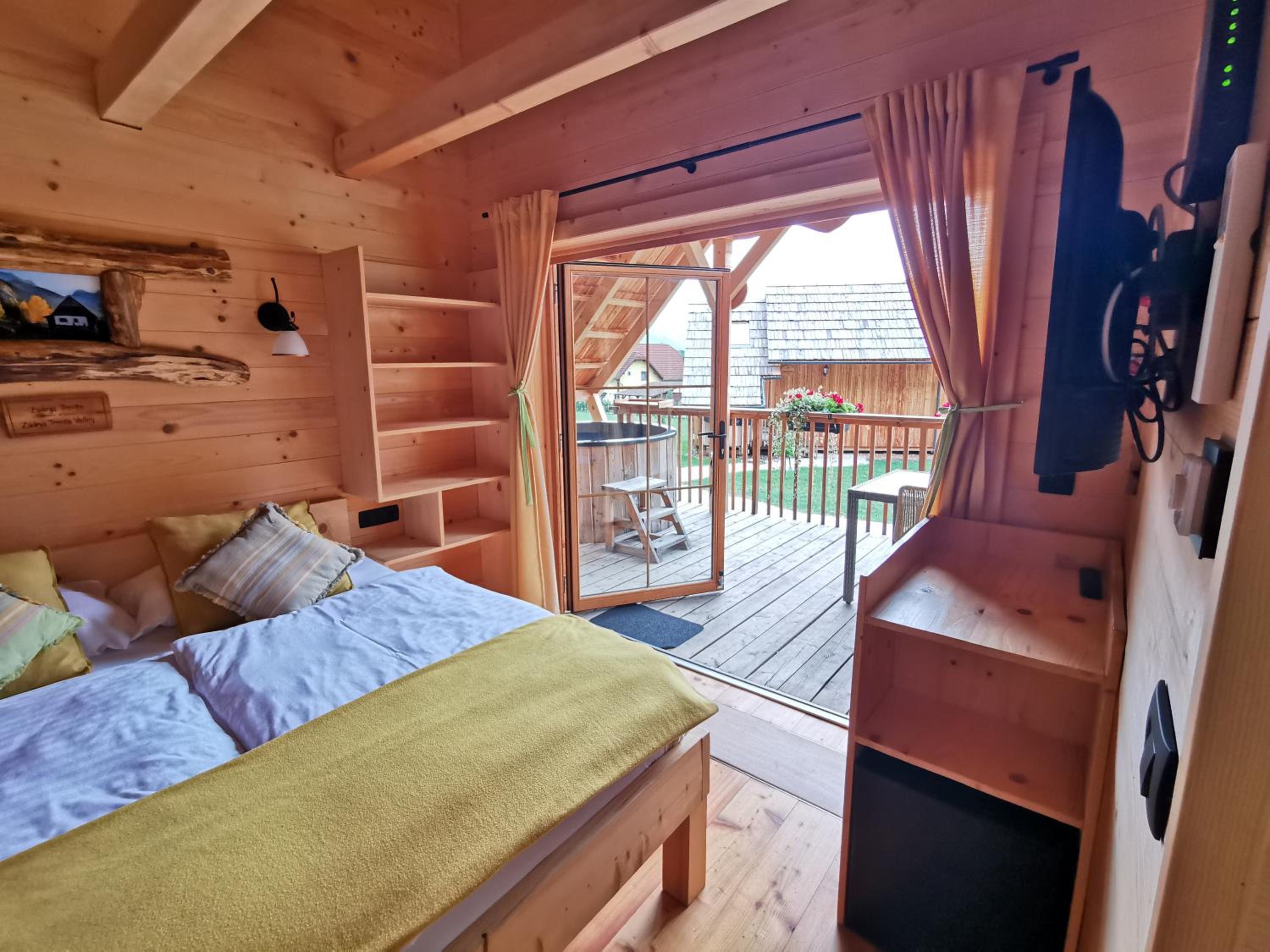 Ribno Luxury Glamping view 2