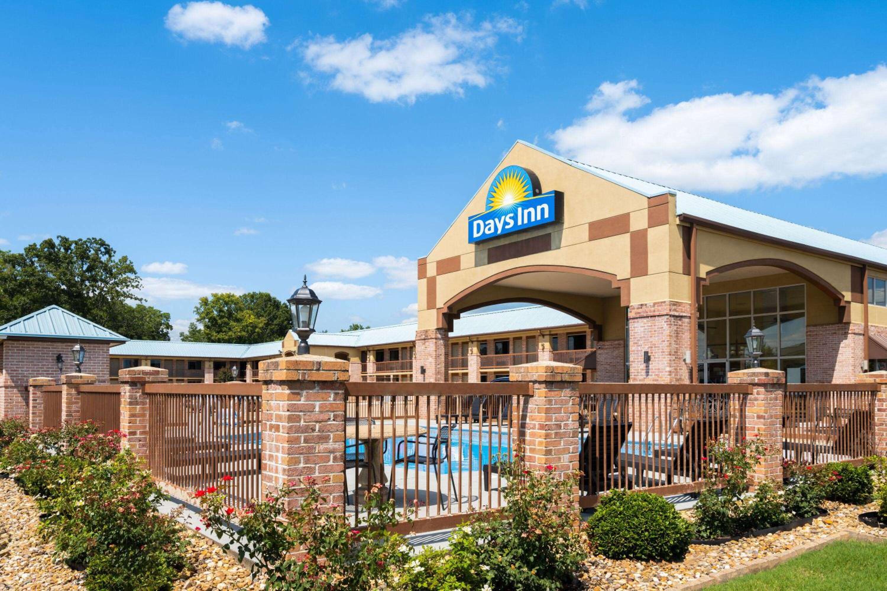 Days Inn by Wyndham Conway