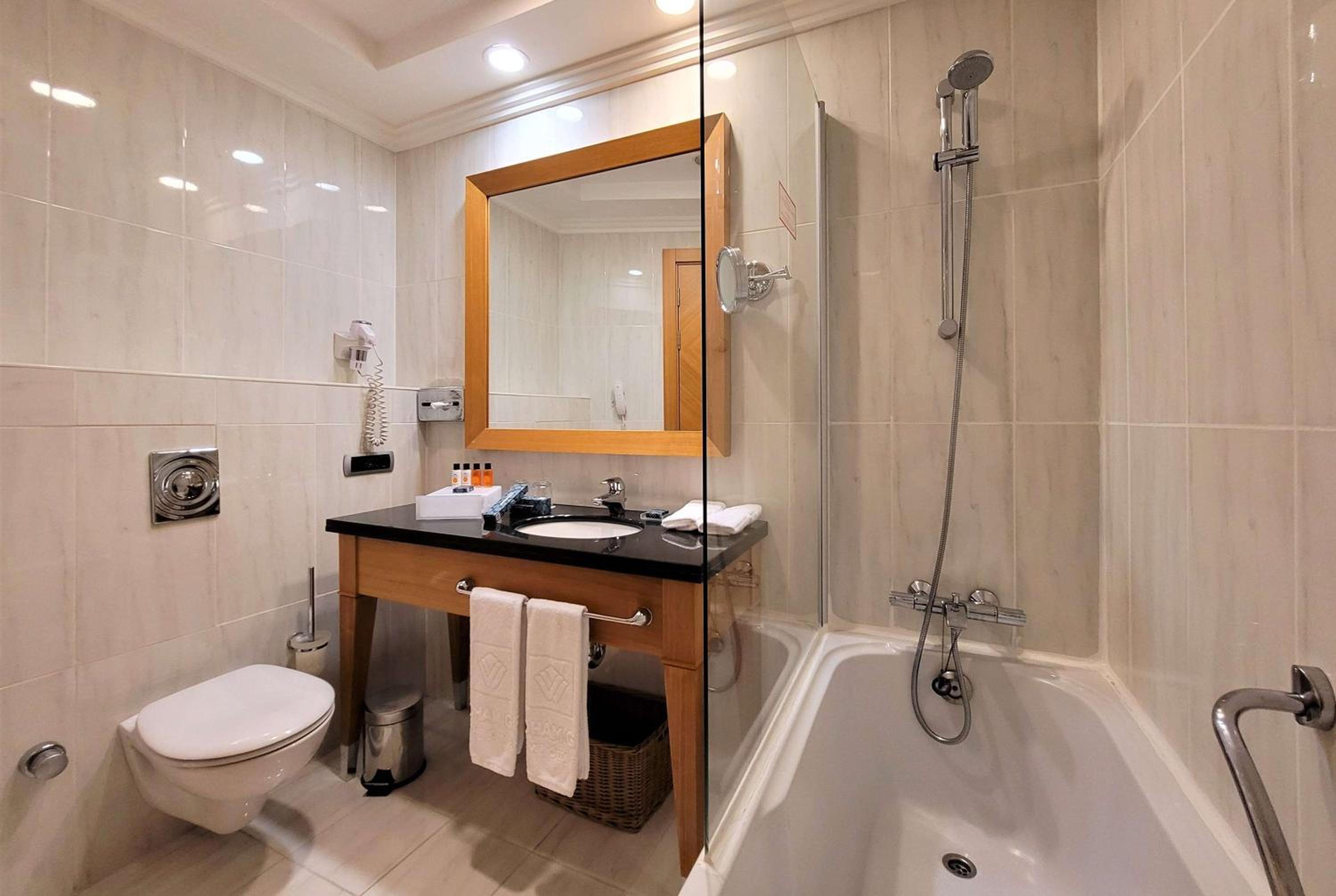 Wyndham Grand Izmir Ozdilek Thermal & Spa - Image 103
