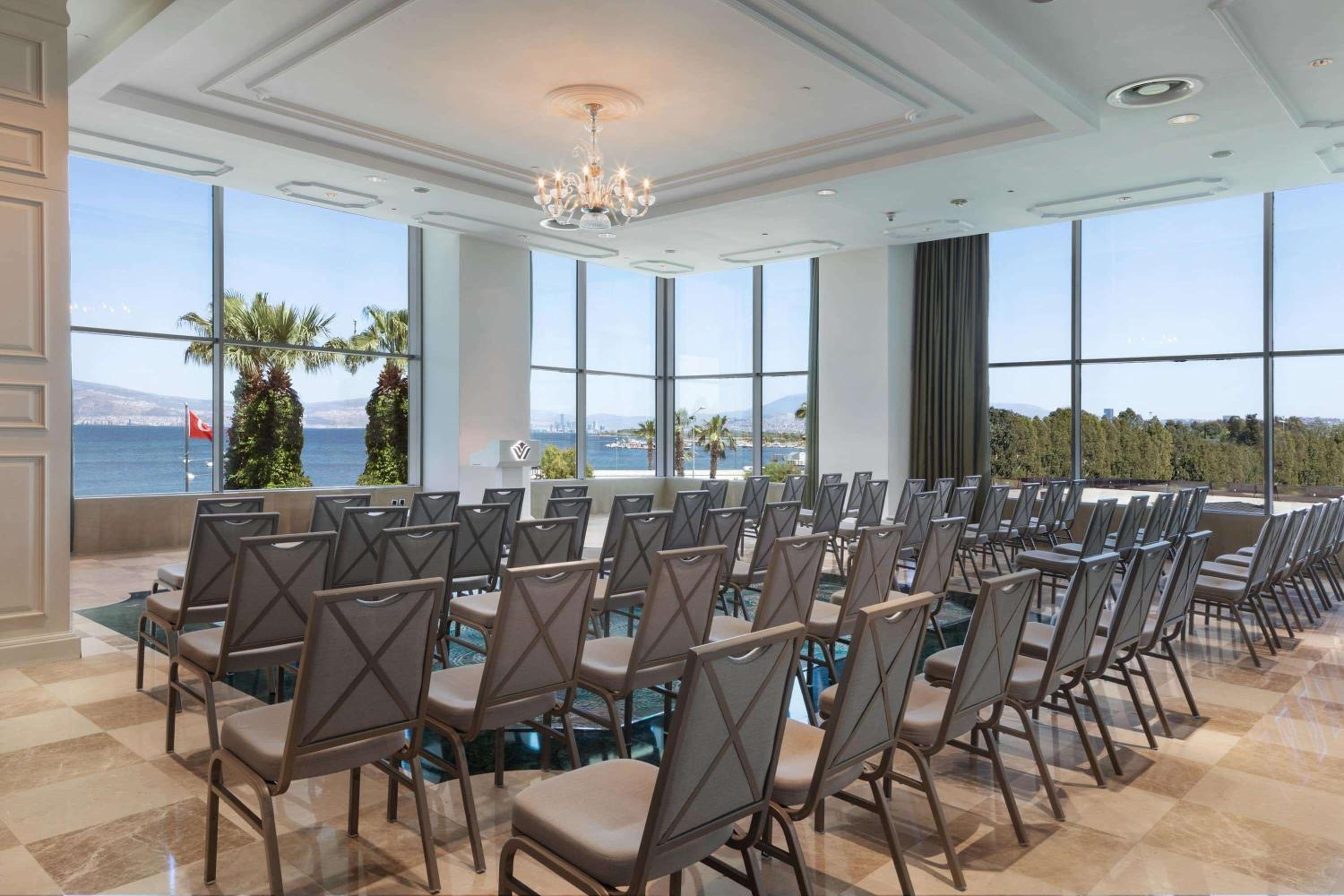 Wyndham Grand Izmir Ozdilek Thermal & Spa - Image 8