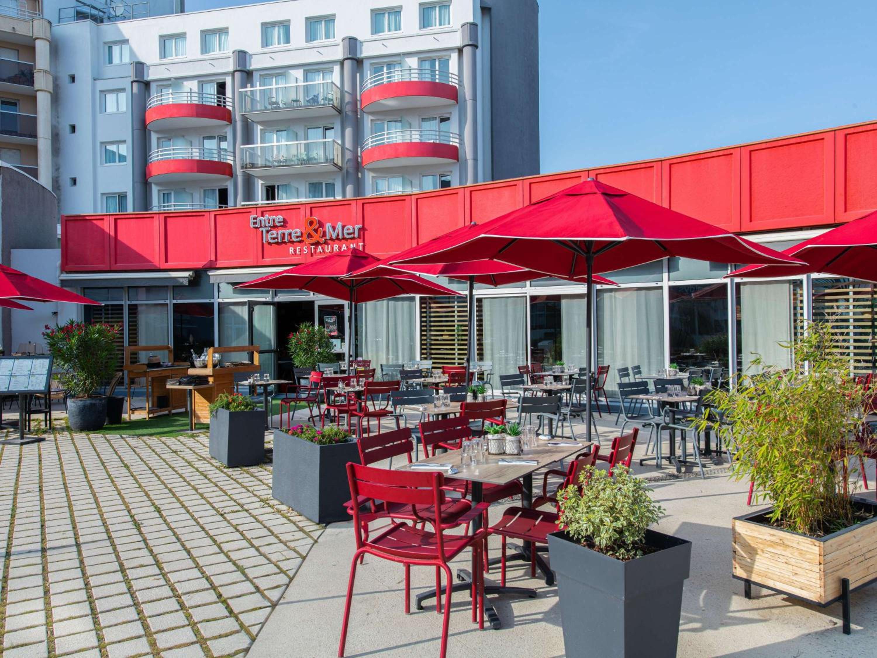 Pornichet Vacations - ibis La Baule Pornichet Plage - Property Image 2