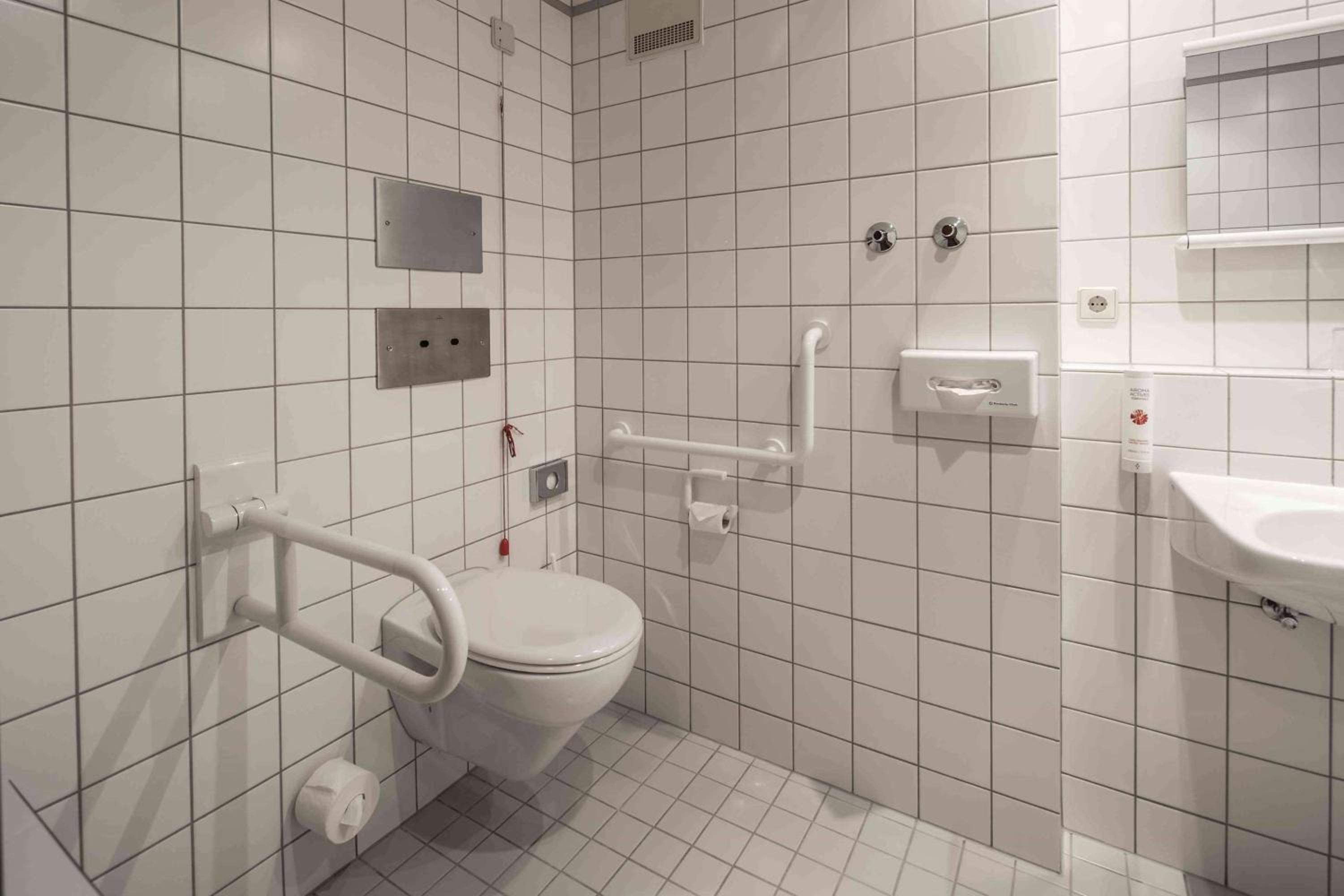 Dresden Vacations - Ramada by Wyndham Dresden - Property Image 47