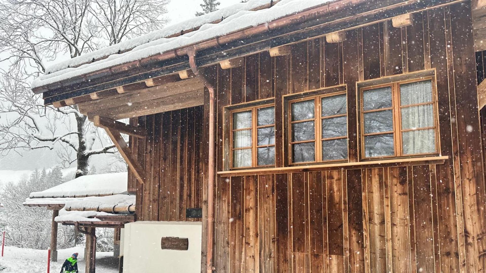 Chalet by the River in Gstaad With Sauna