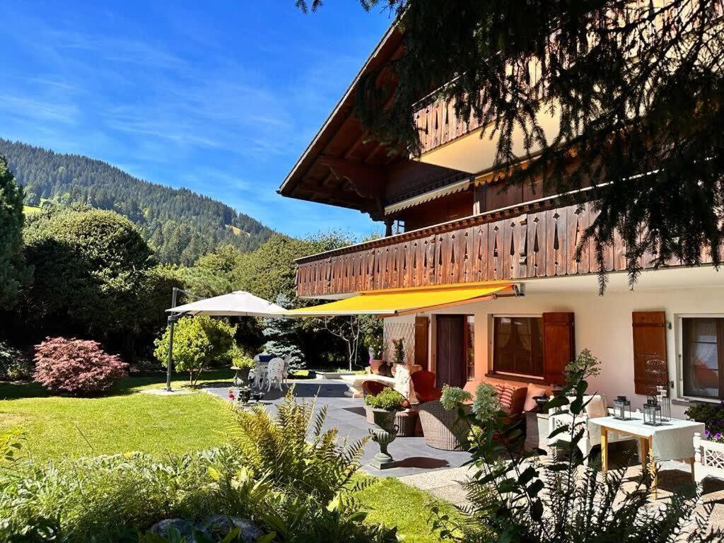 3 BR Classic Chalet in Gstaad By Smiling House