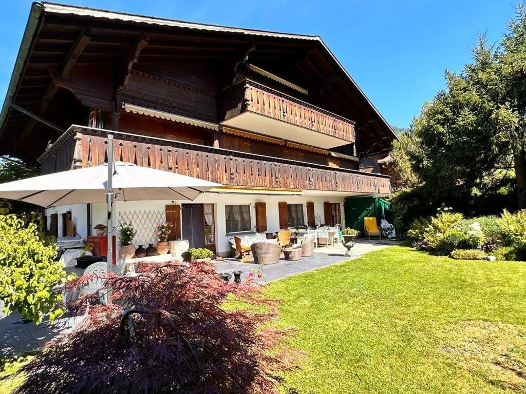 3 BR Classic Chalet in Gstaad By Smiling House